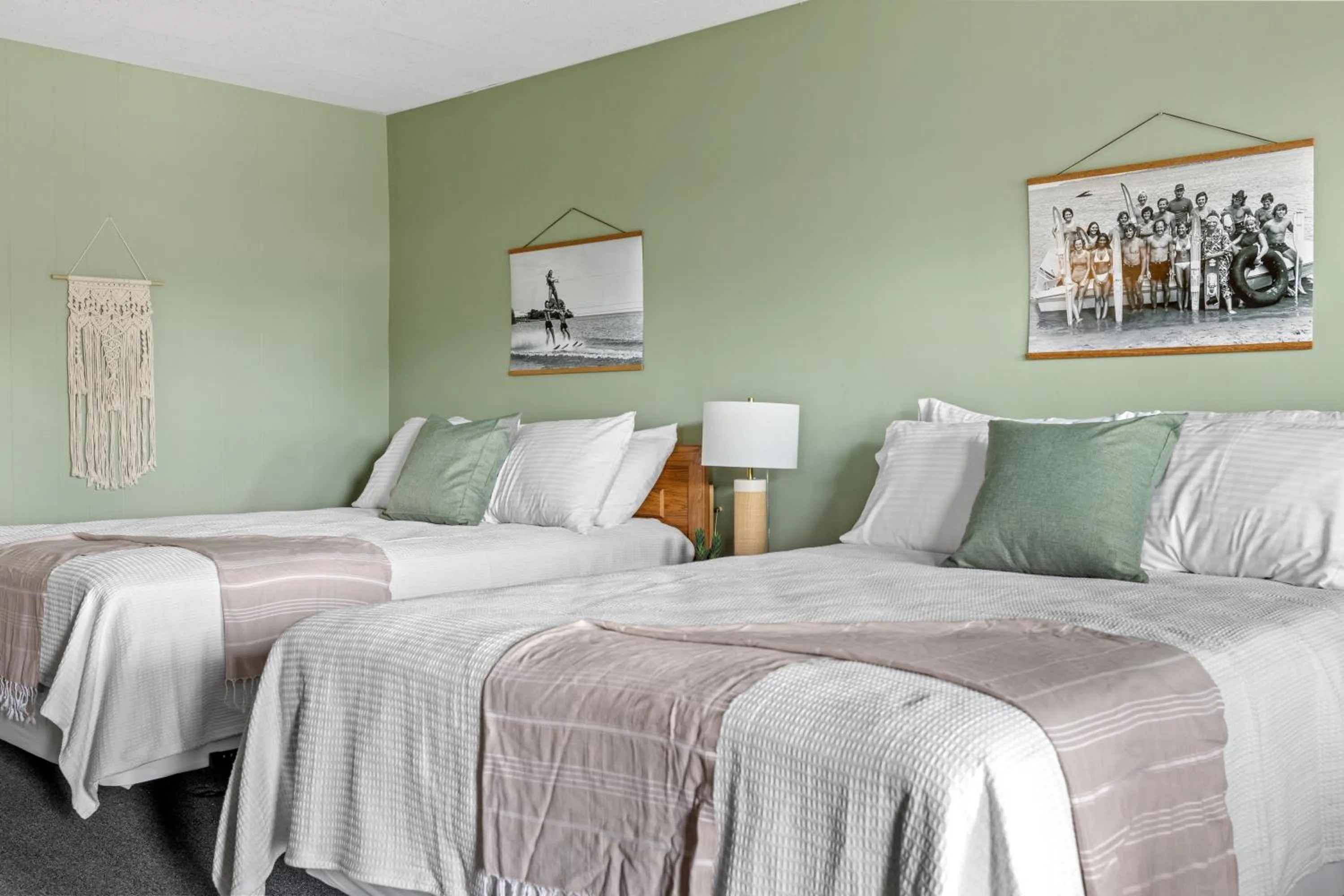 Photo of the whole room, Bed in Motel Bear Lake