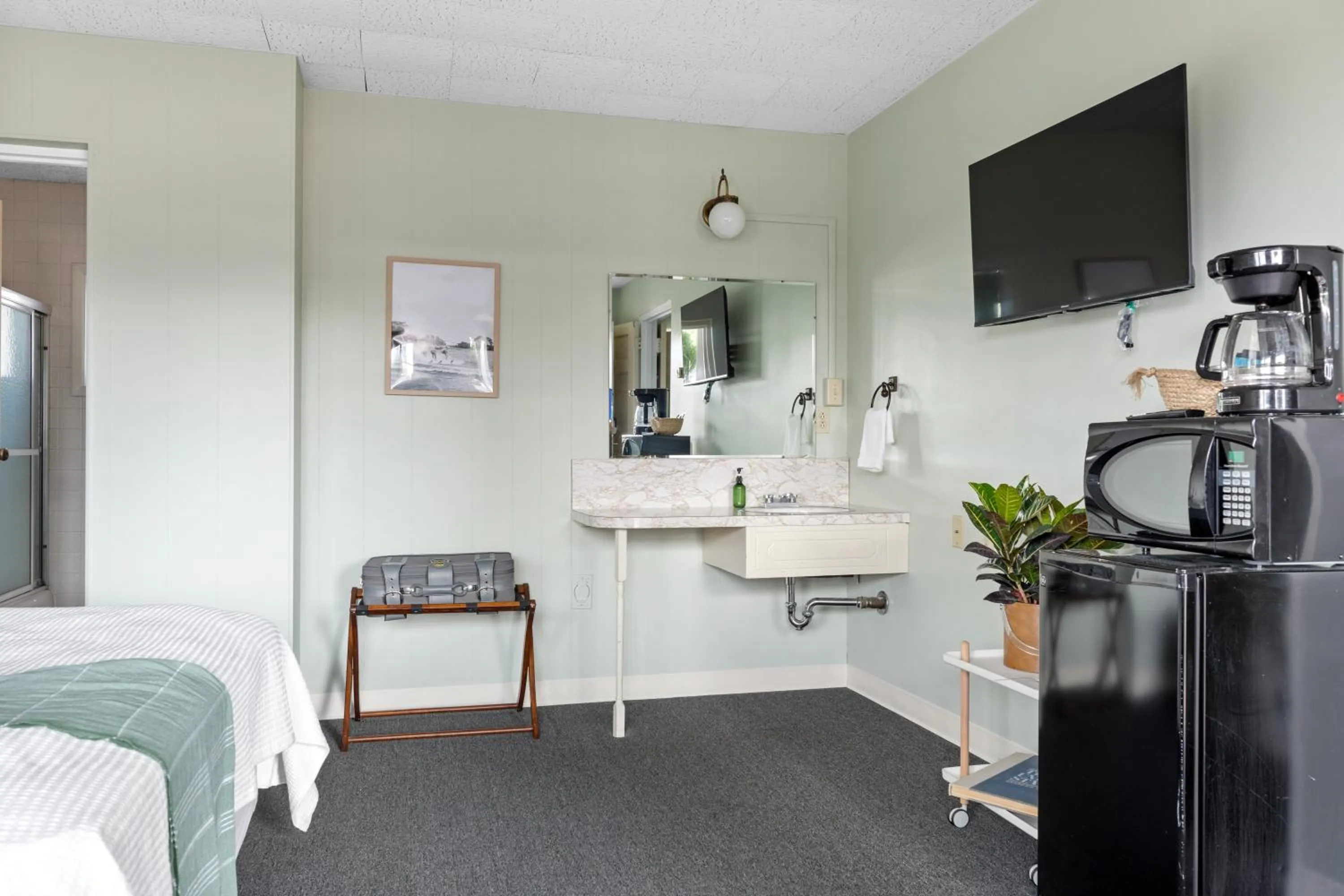 Bed in Motel Bear Lake