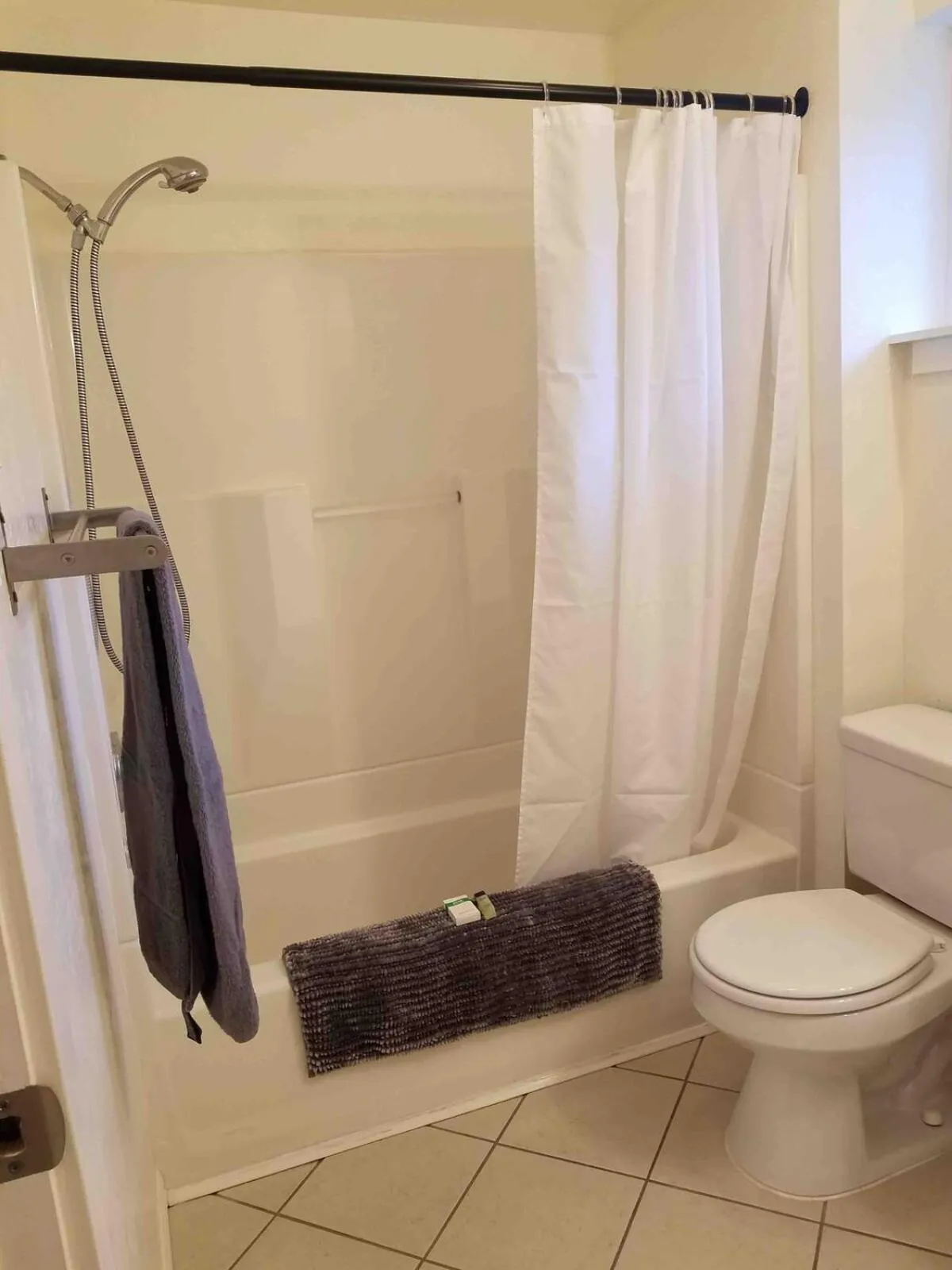 Hood River Suites Extended Stay Apartment Hotel