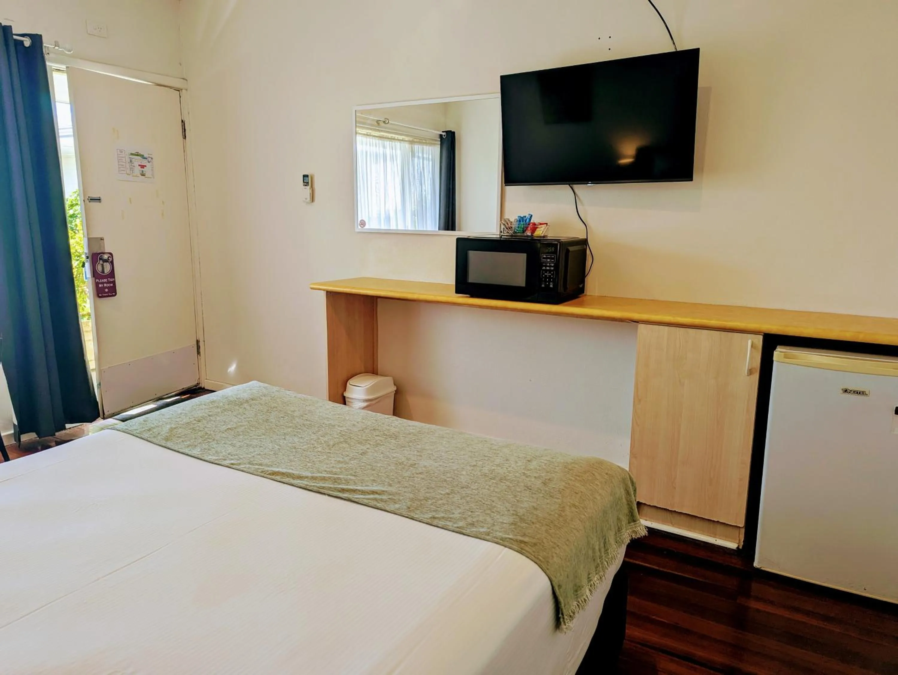 Bed in Ocean Drive Motel