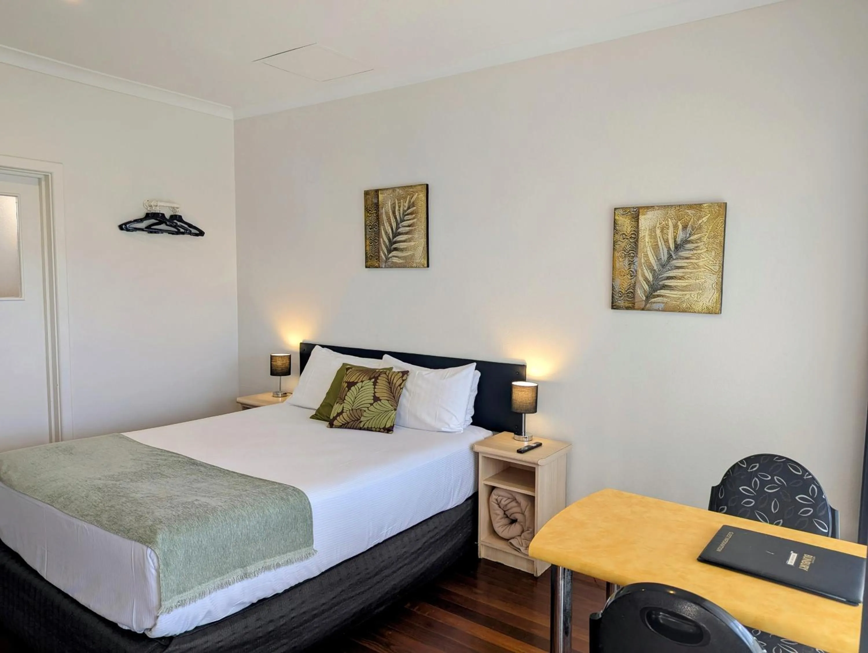 Bed in Ocean Drive Motel