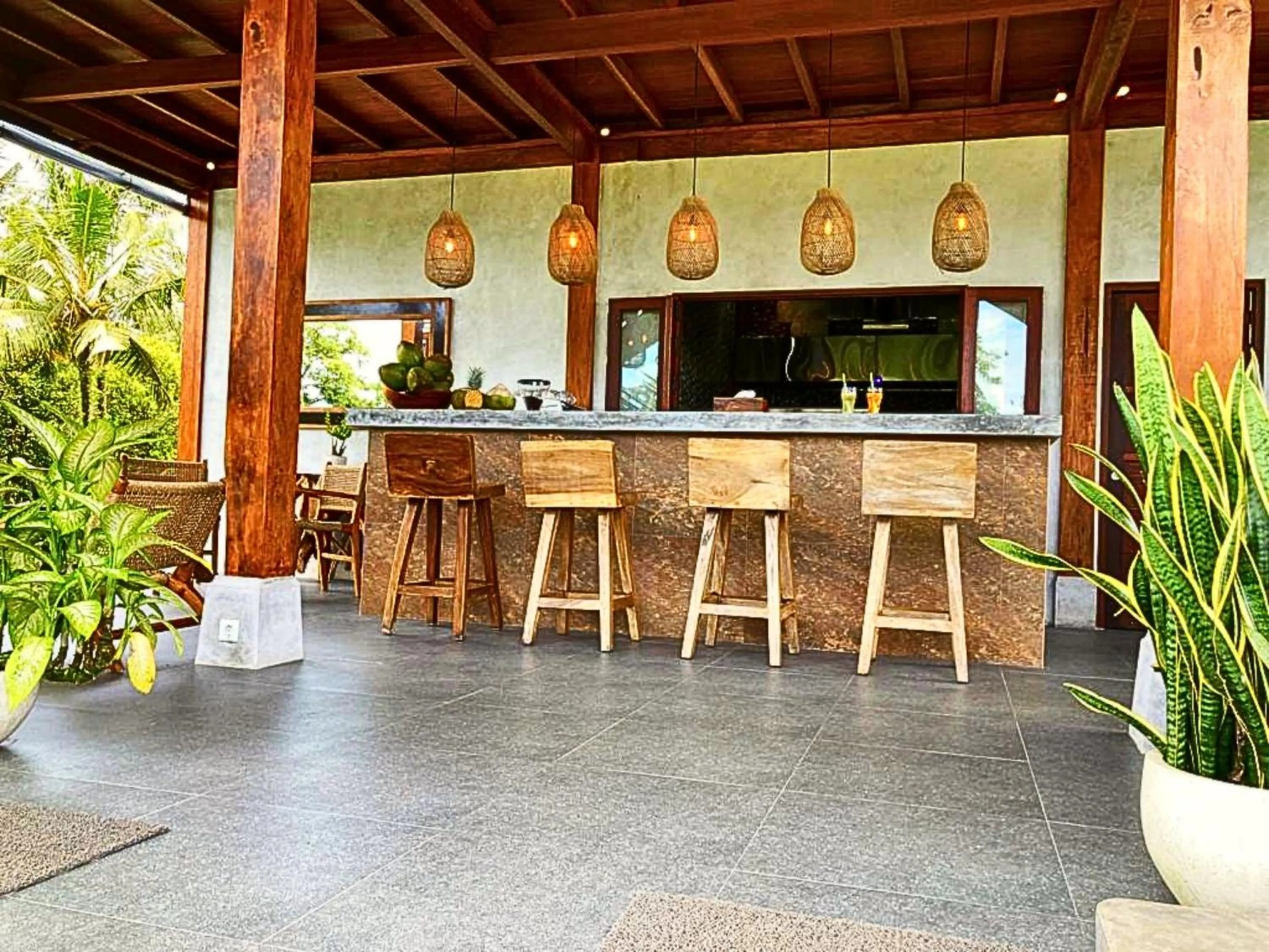 Lounge or bar in Antagana Retreat