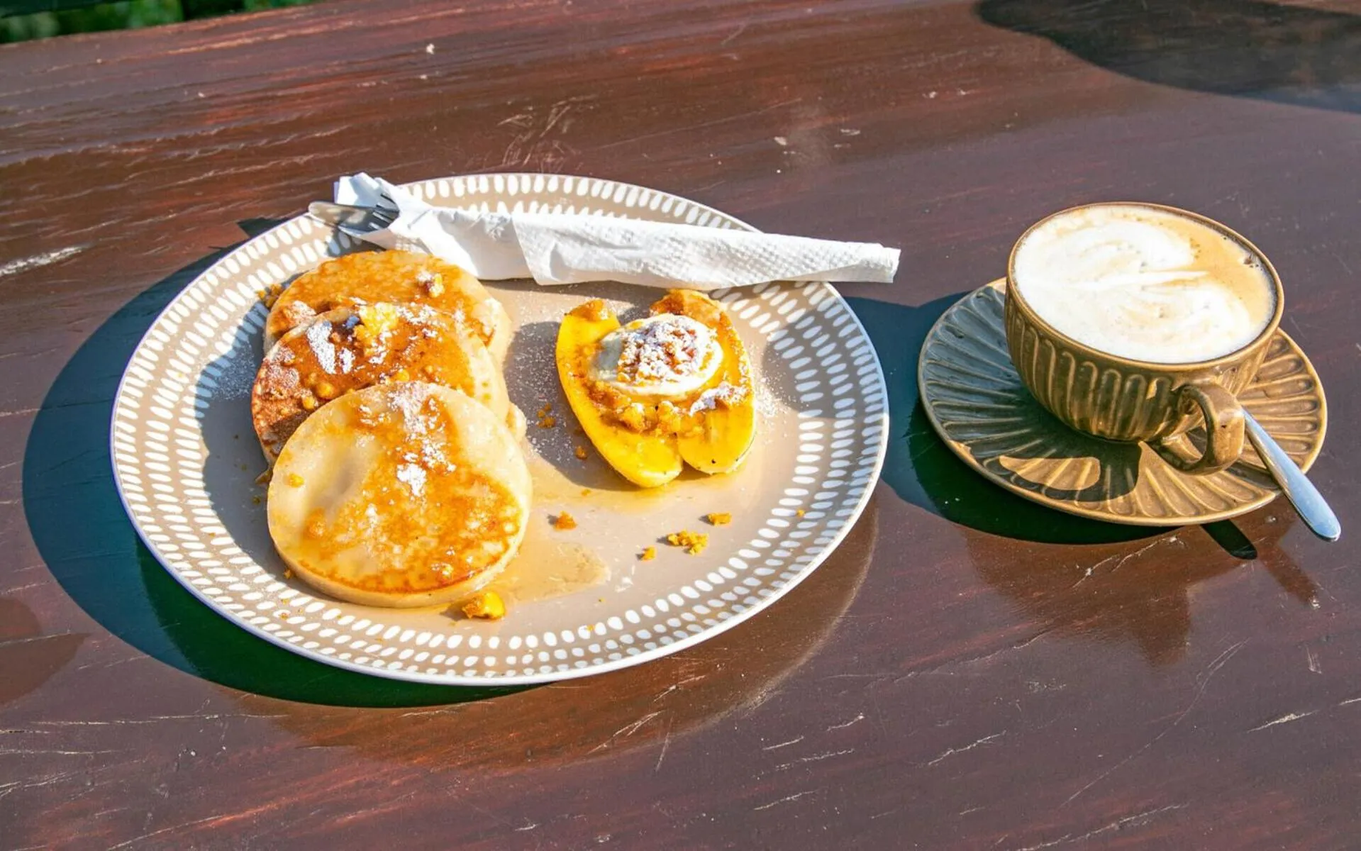 Restaurant/places to eat in Mad Monkey Vang Vieng