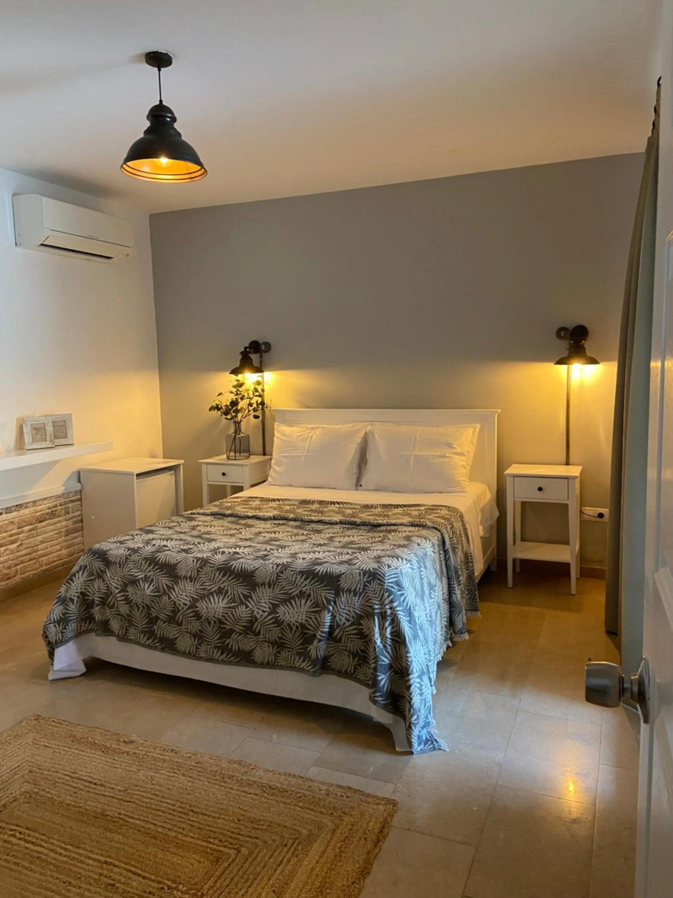 Bed in Alacati Moonbox Hotel