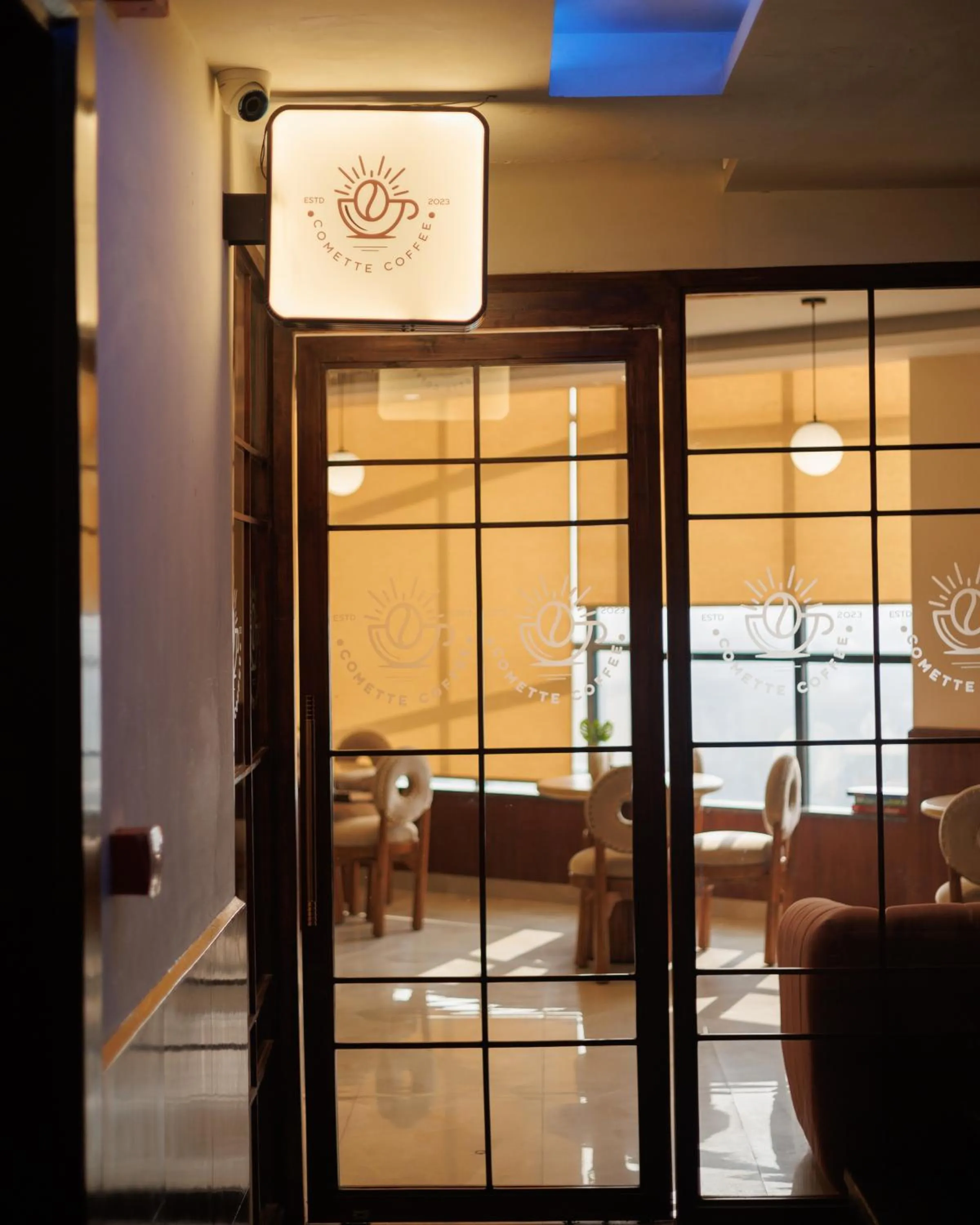 Restaurant/places to eat in The Eliot Hotel & Banquet