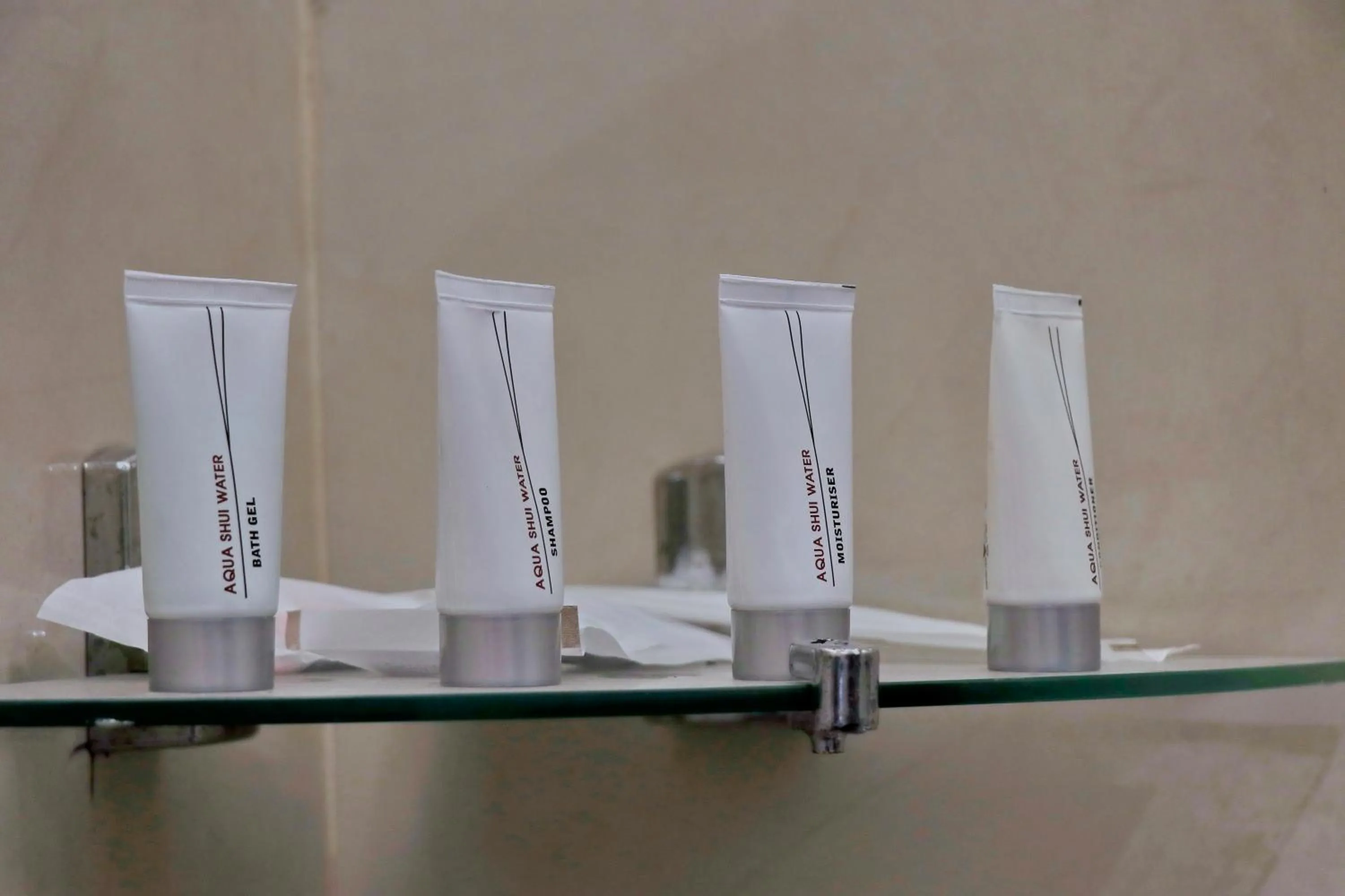 Bathroom in The Eliot Hotel & Banquet