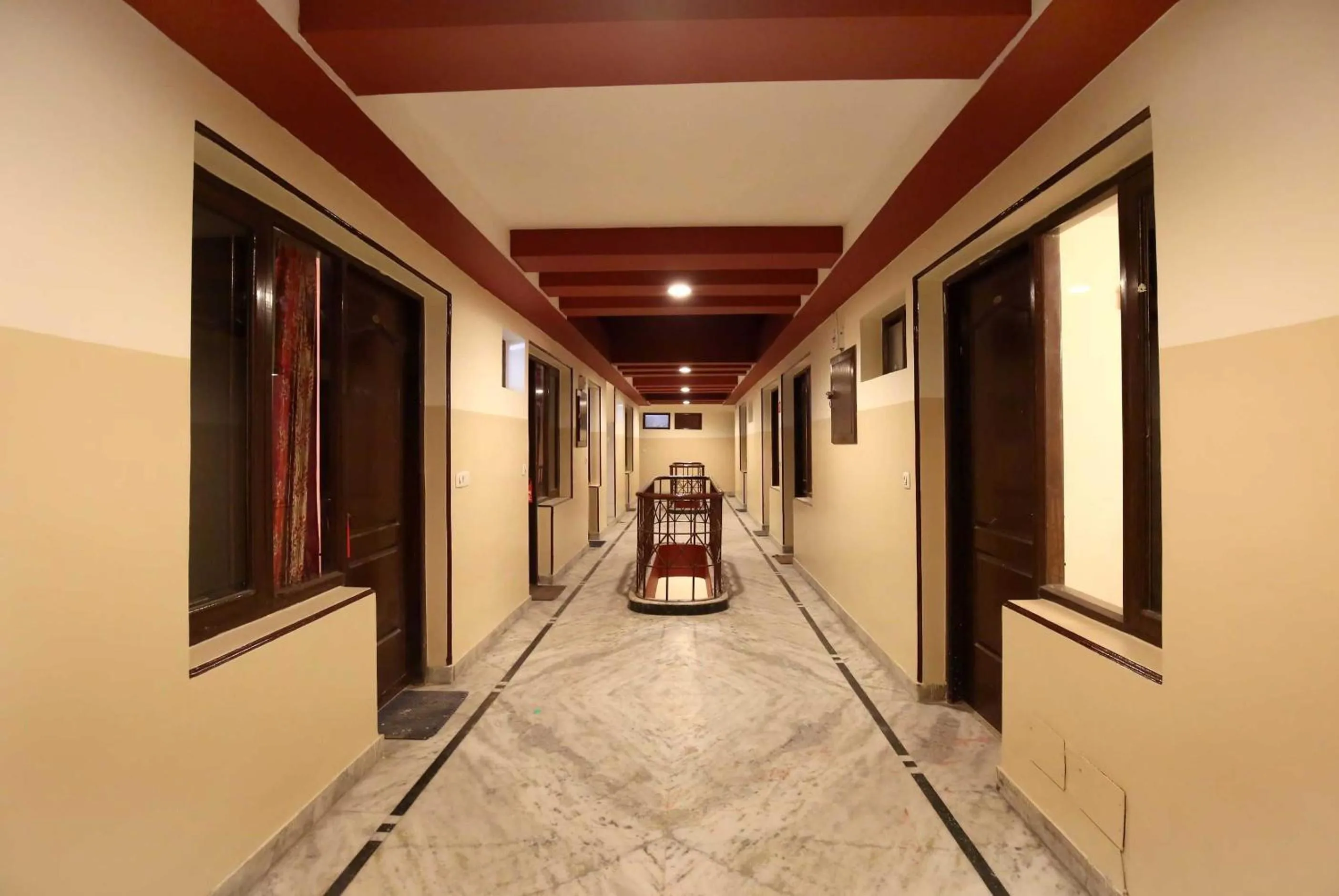 Lobby or reception in Hotel O Sangam 45