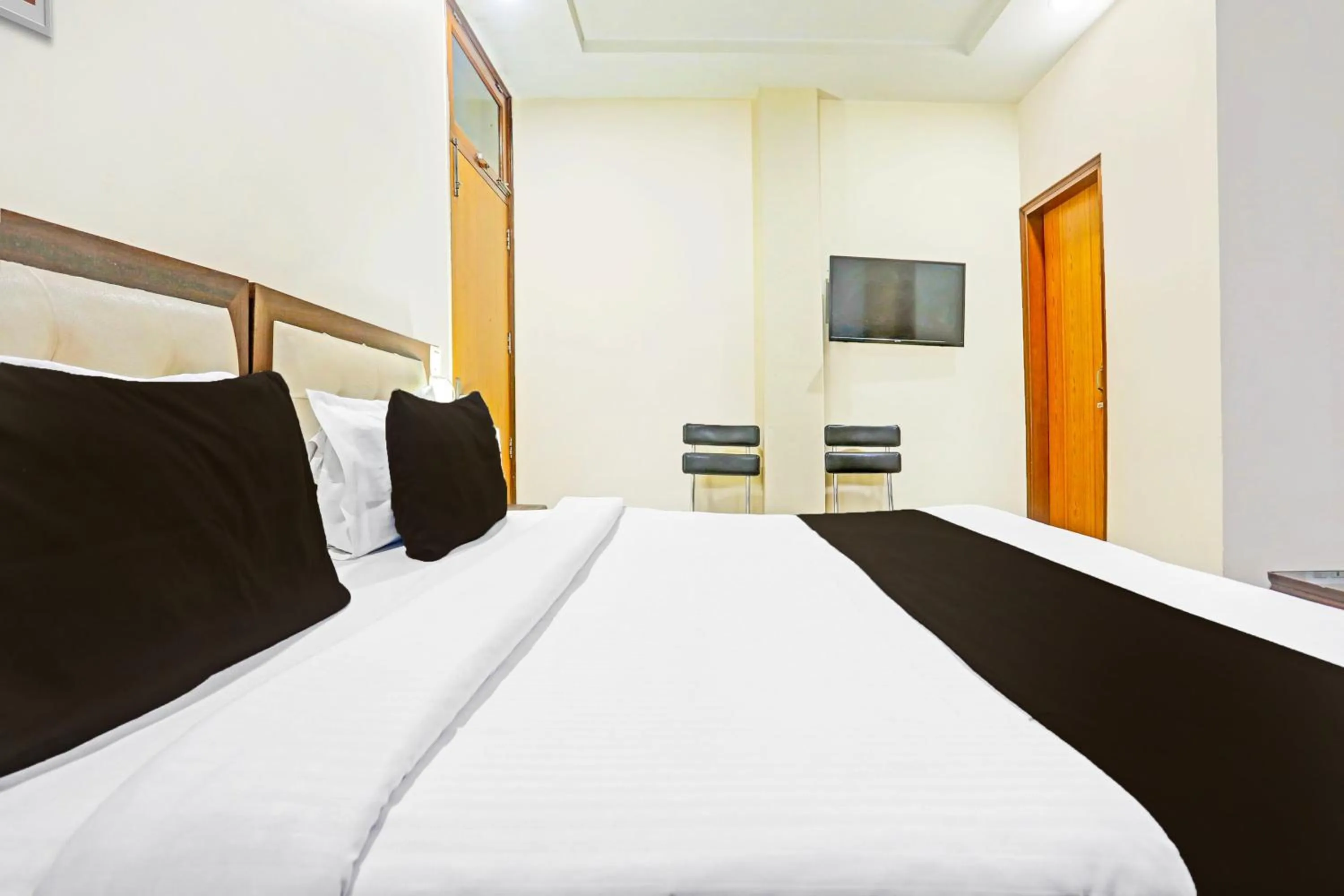 Bedroom, Bed in HOTEL O KRISHNA VILLA