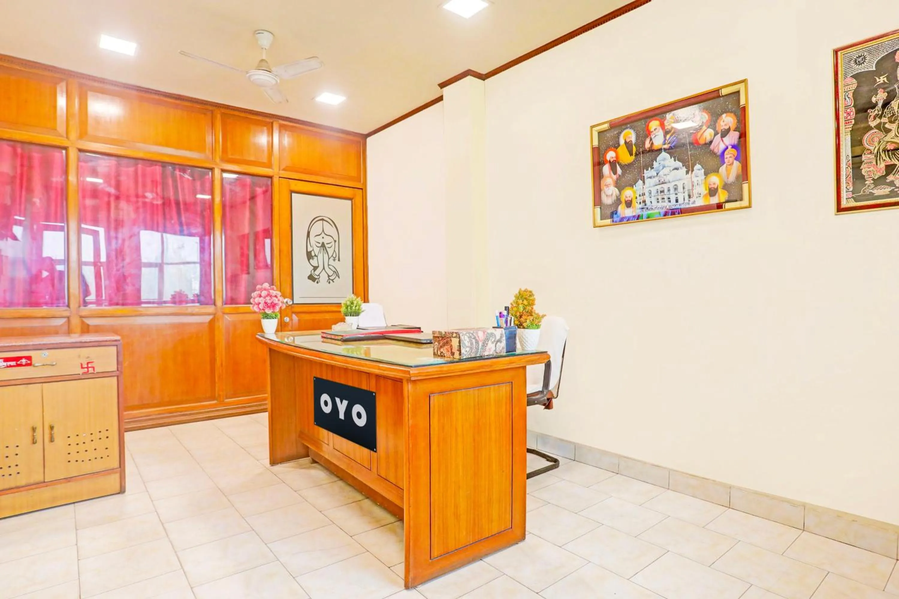 Lobby or reception in HOTEL O KRISHNA VILLA