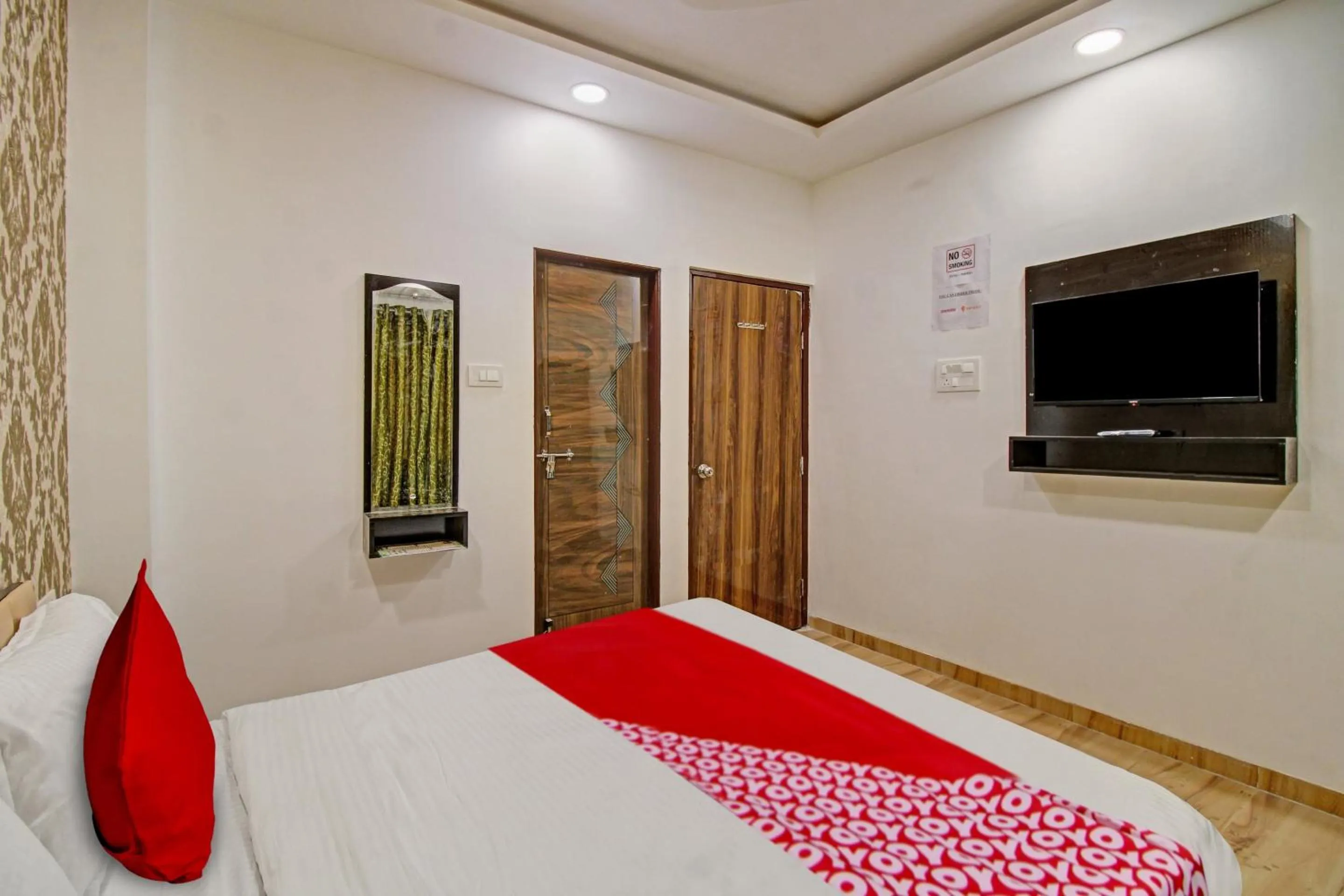 Bedroom in Hotel O The Paramount Hotel