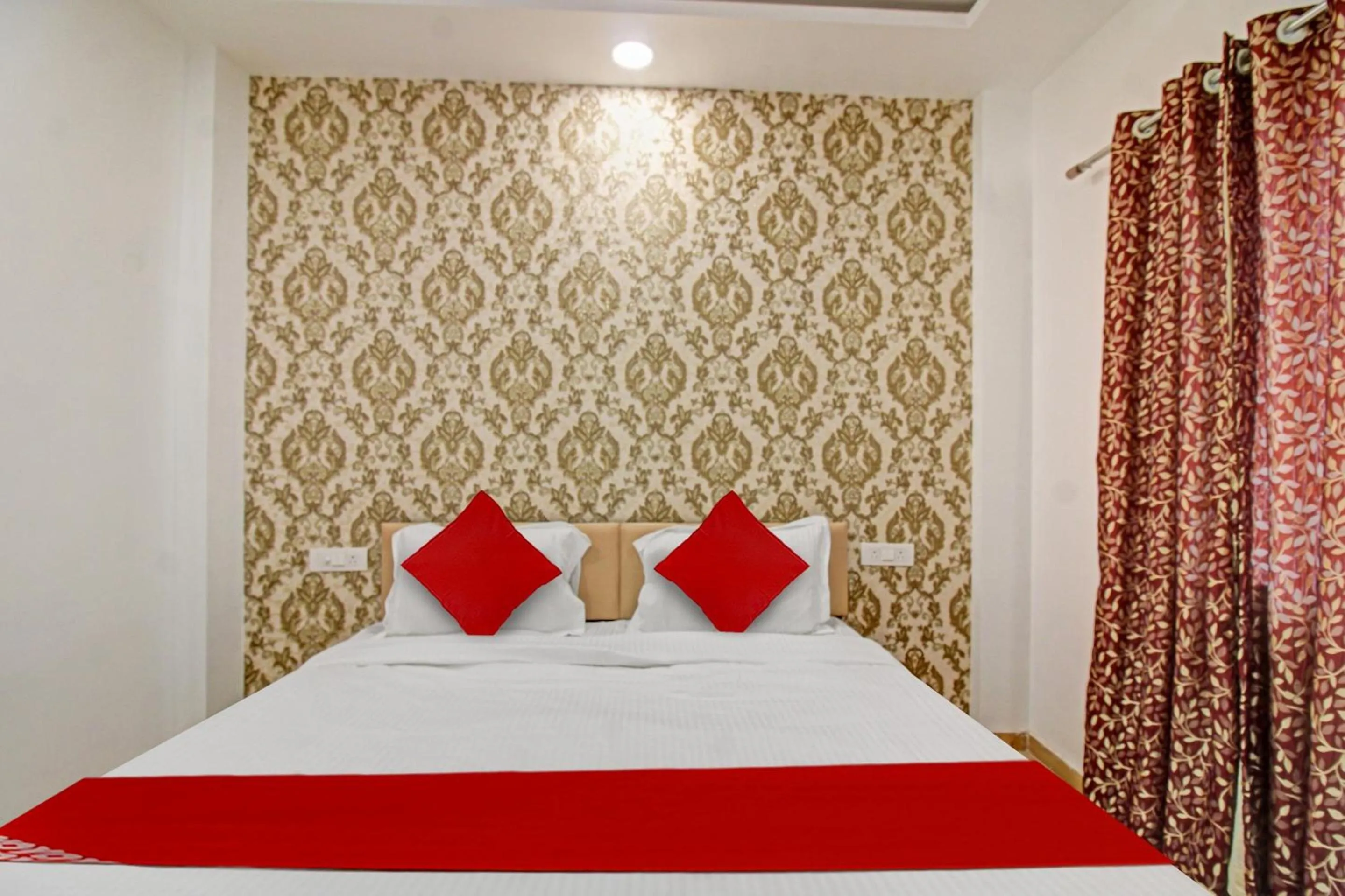 Bedroom in Hotel O The Paramount Hotel