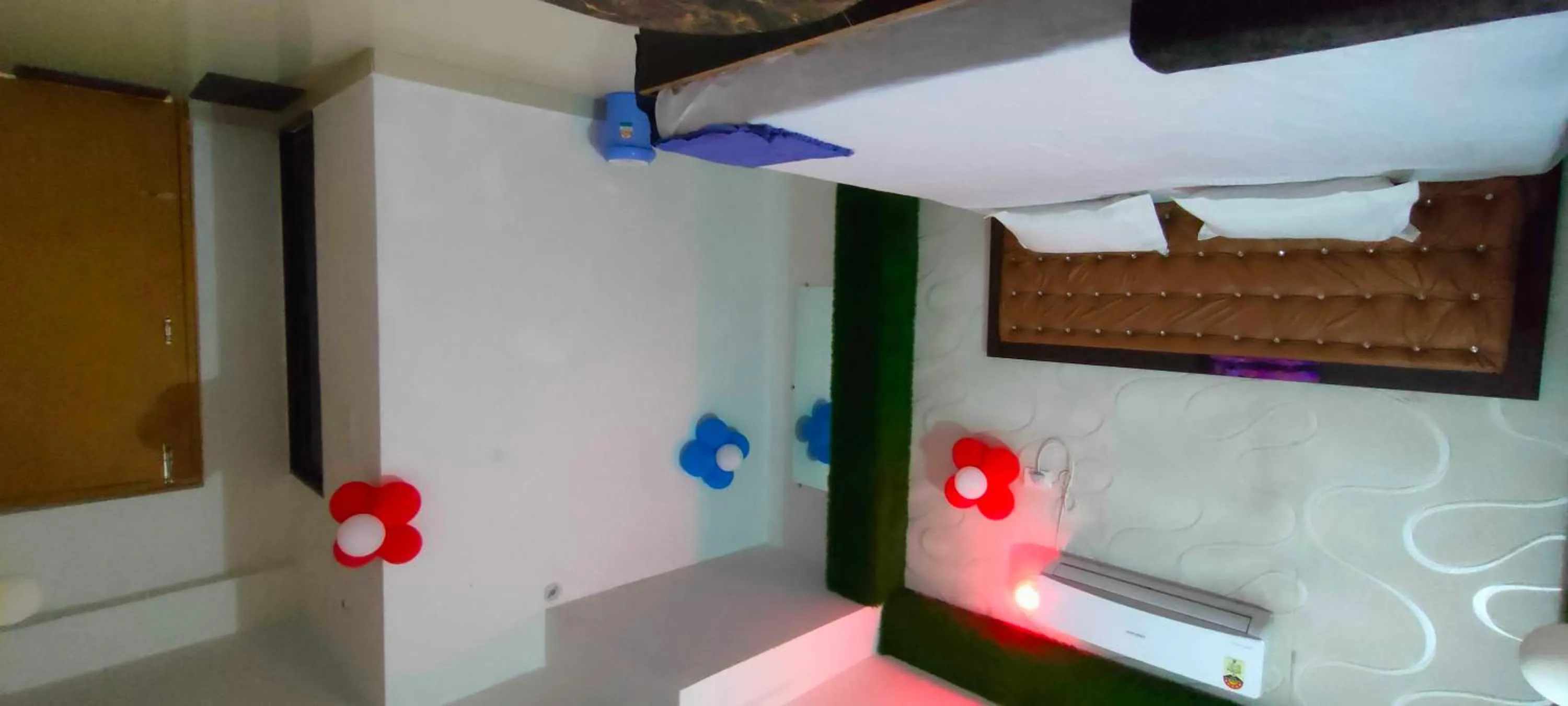 Bedroom in Hotel O Youth Hotel & Banquet Hall