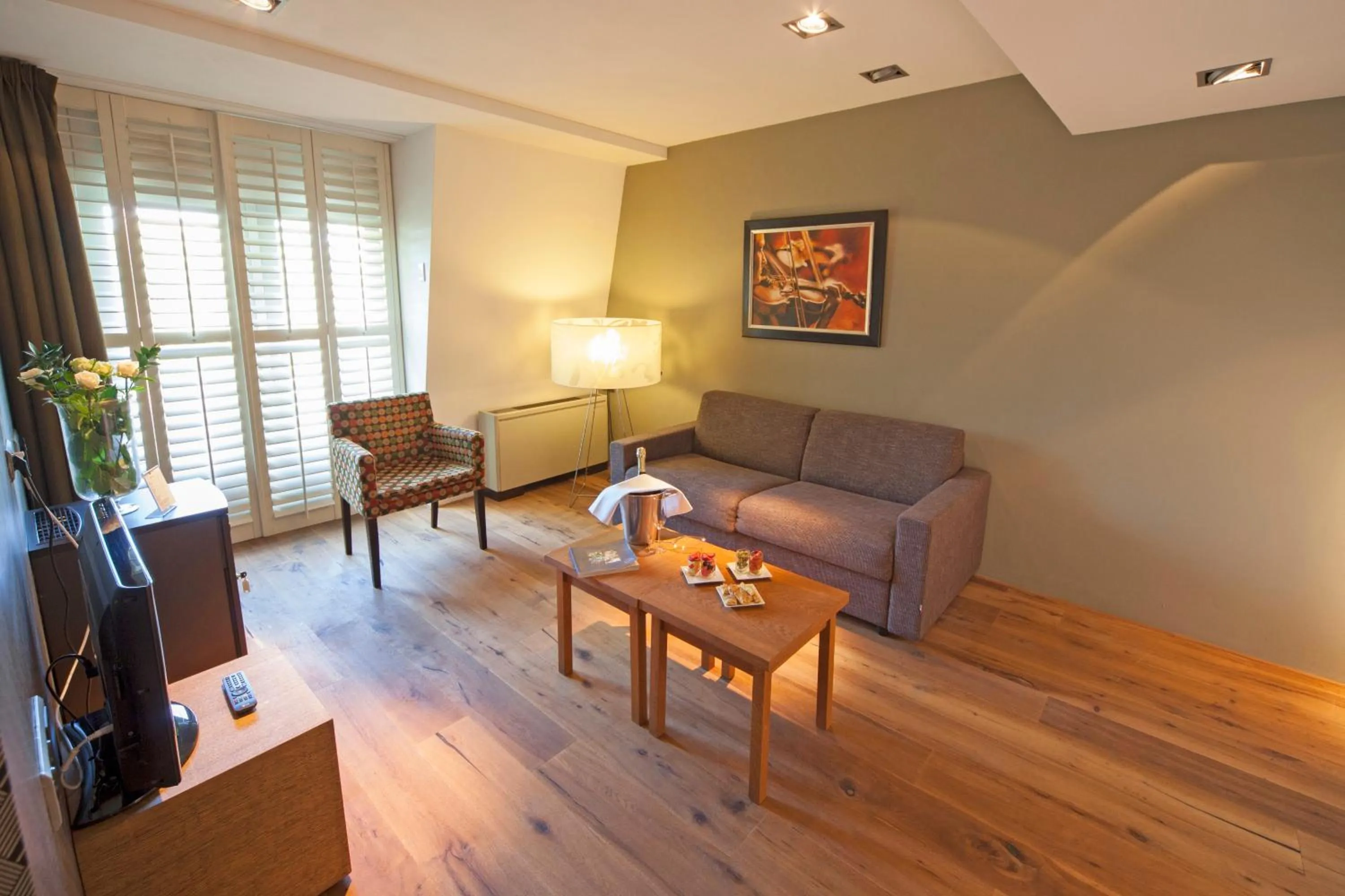 Seating area in Fletcher Hotel Restaurant Sallandse Heuvelrug