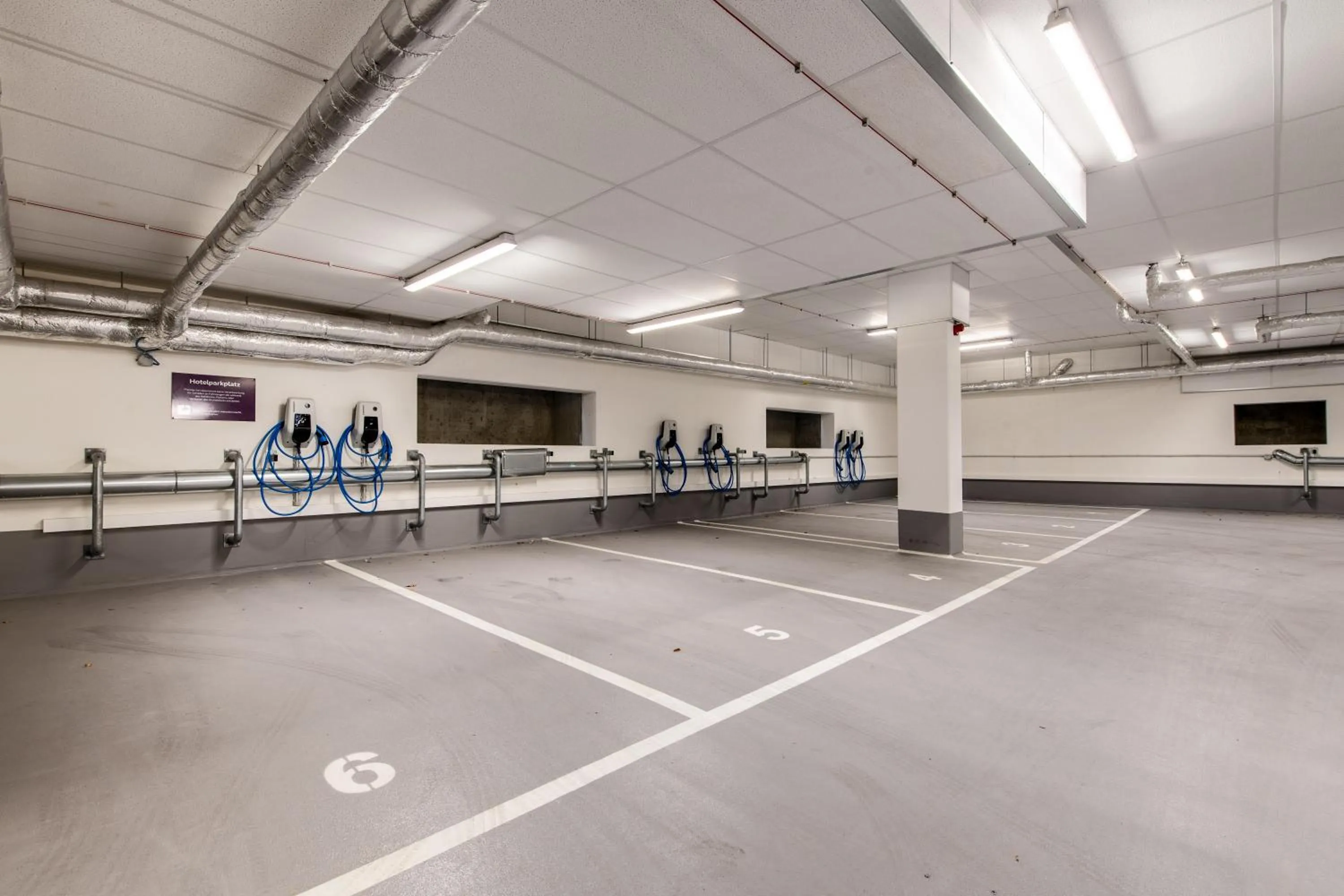 Parking in Premier Inn Leipzig City Oper