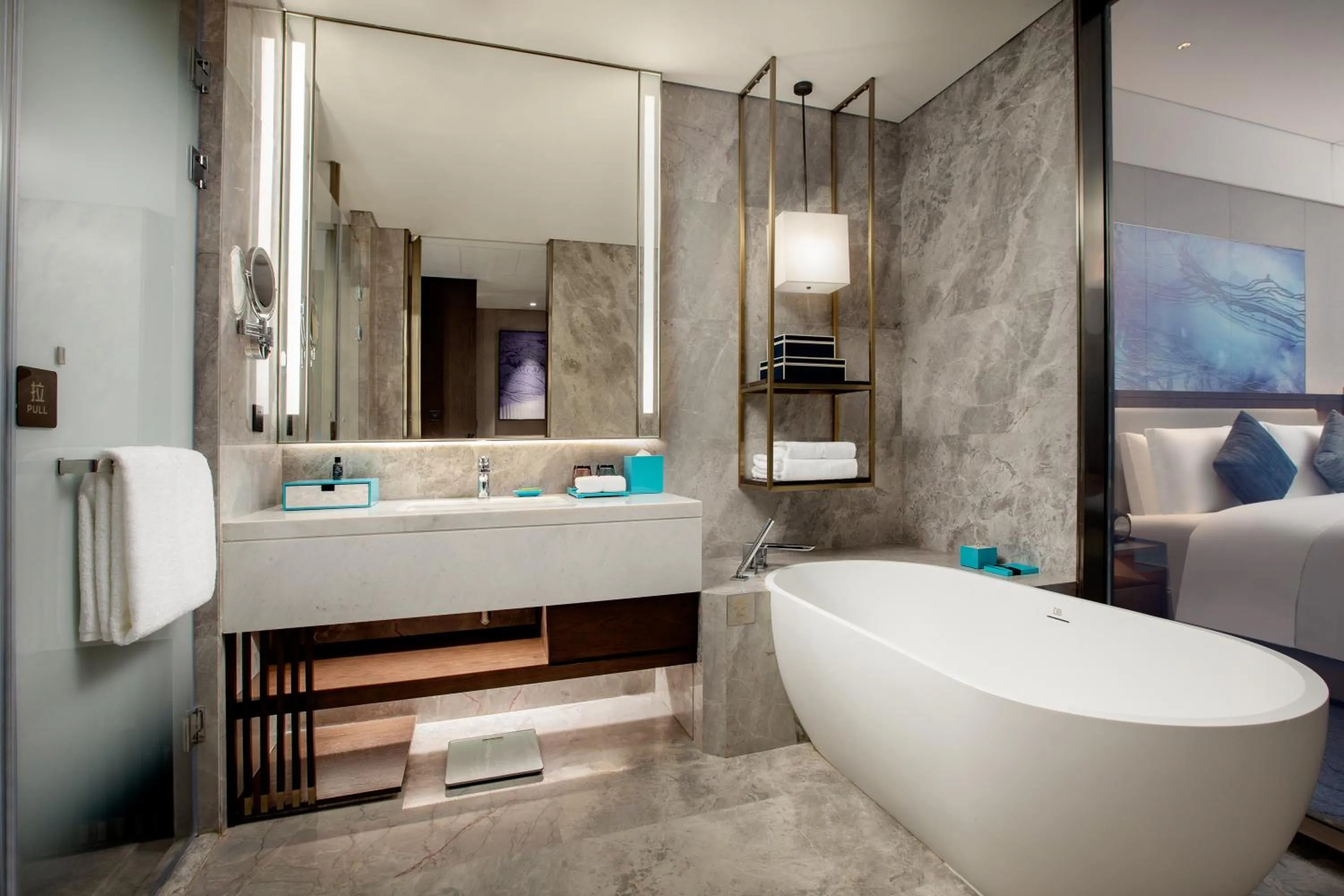 Bathroom in Wingate by Wyndham Kunming Airport