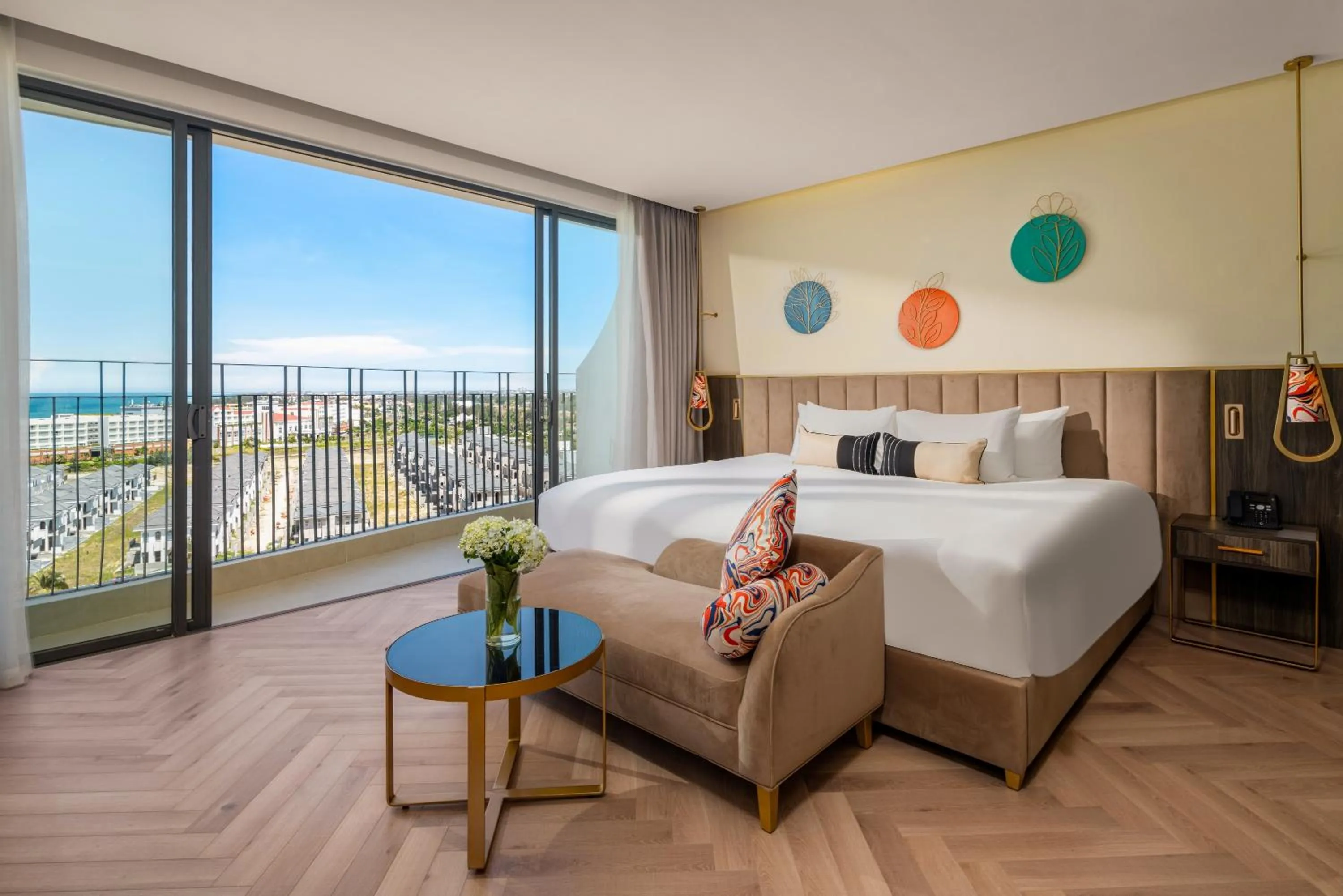 Balcony/Terrace, Bed in Wyndham Hoi An Royal Beachfront Resort & Villas