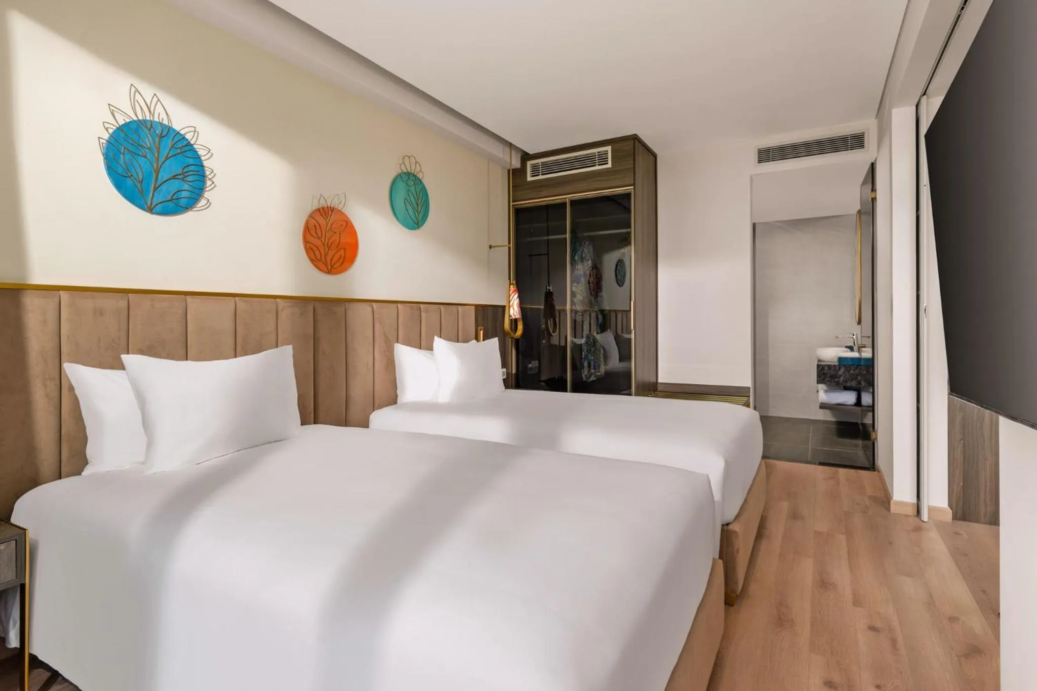 Bed in Wyndham Hoi An Royal Beachfront Resort & Villas