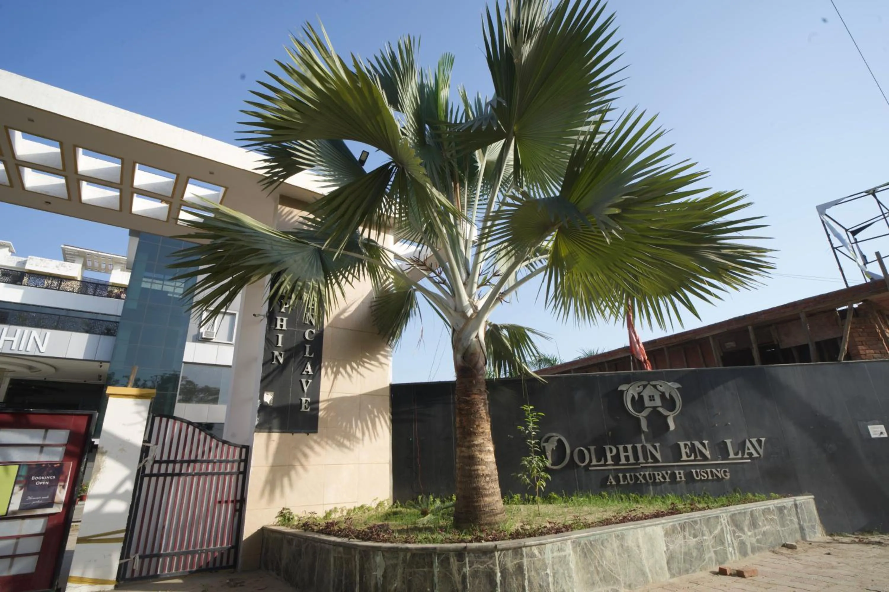 Property building in Dolphin Club And Resort