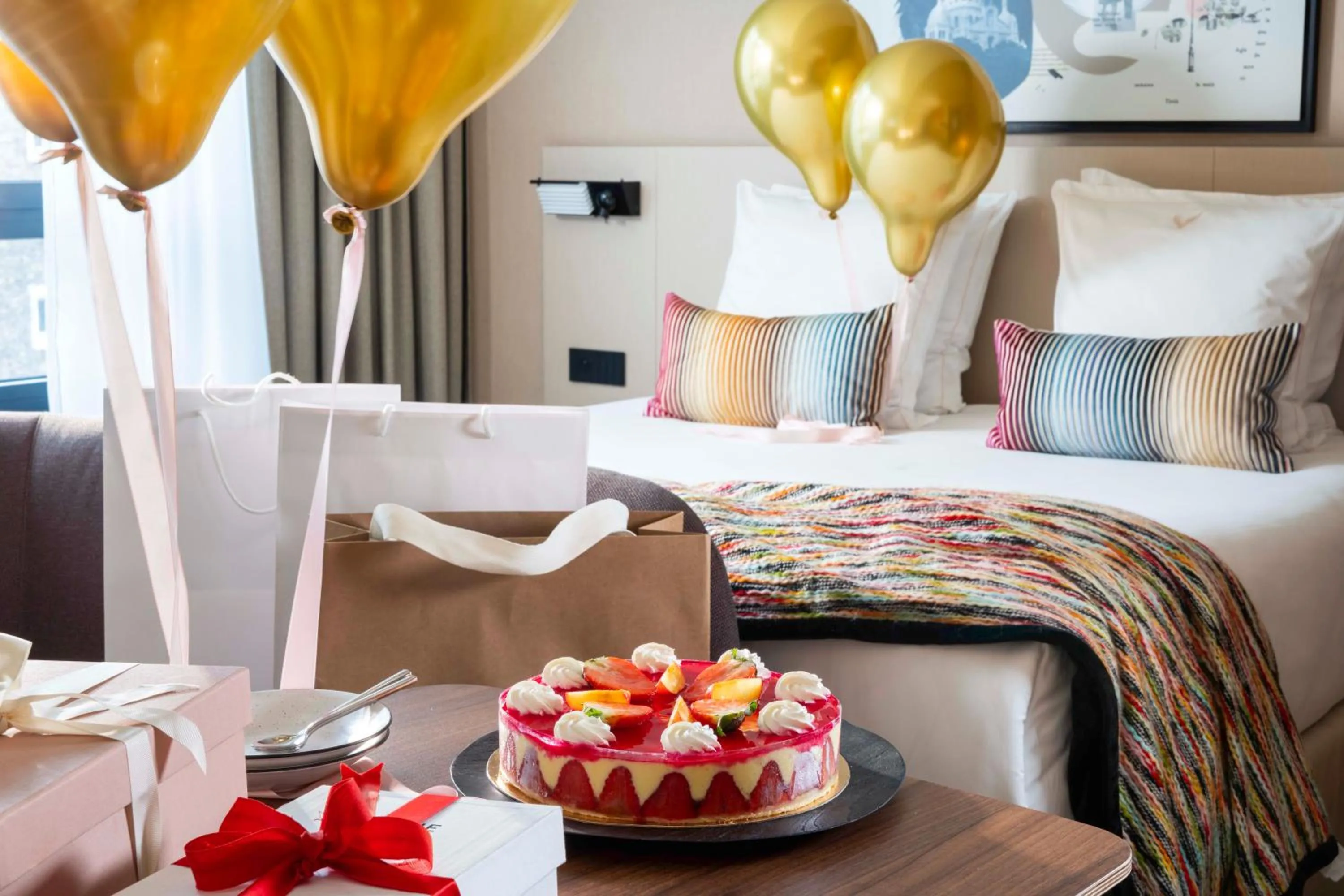 Bed in Yuna Porte-Maillot - ApartHotel