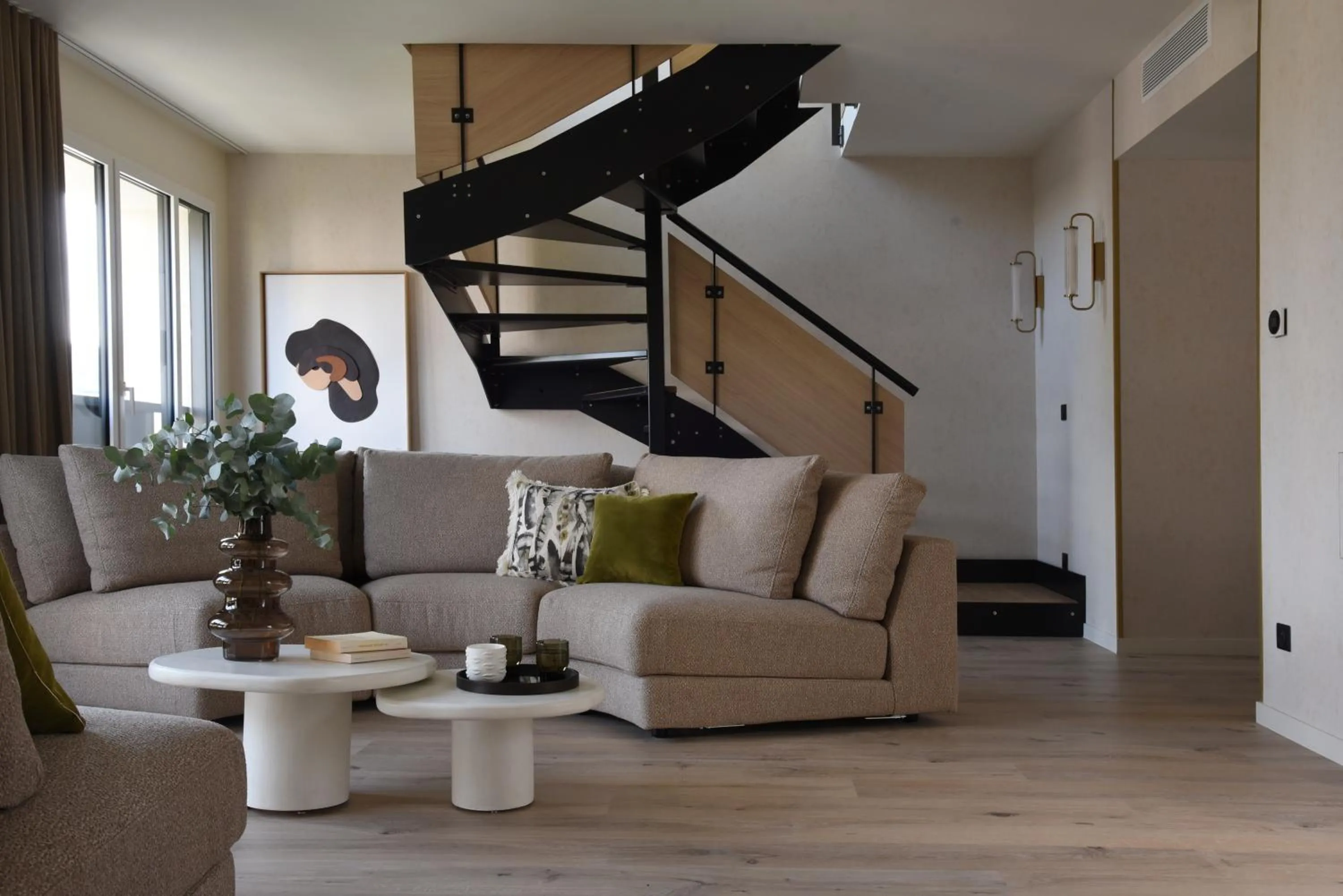 Living room in Yuna Porte-Maillot - ApartHotel