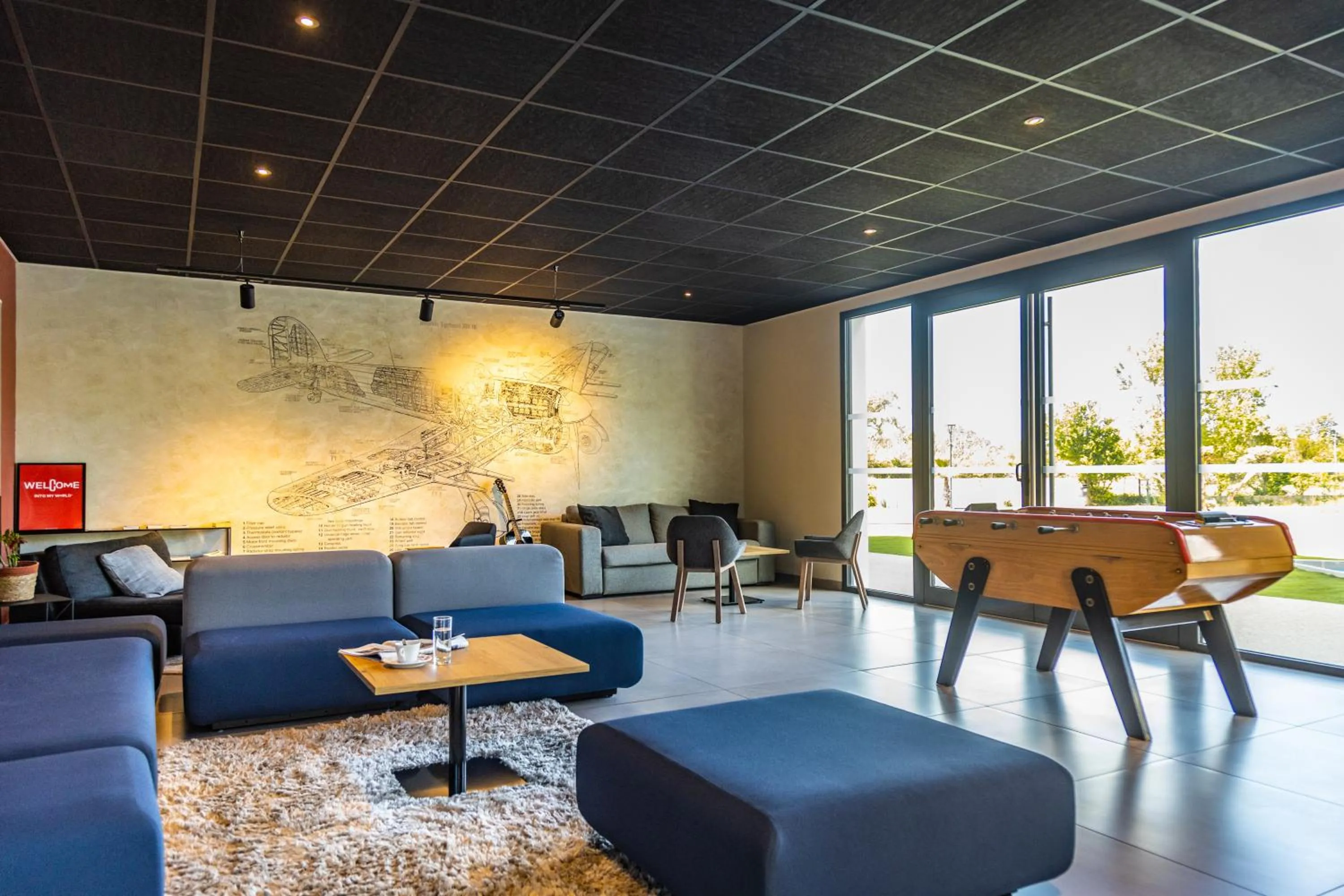 Living room in Ibis Marseille Marignane Technopole