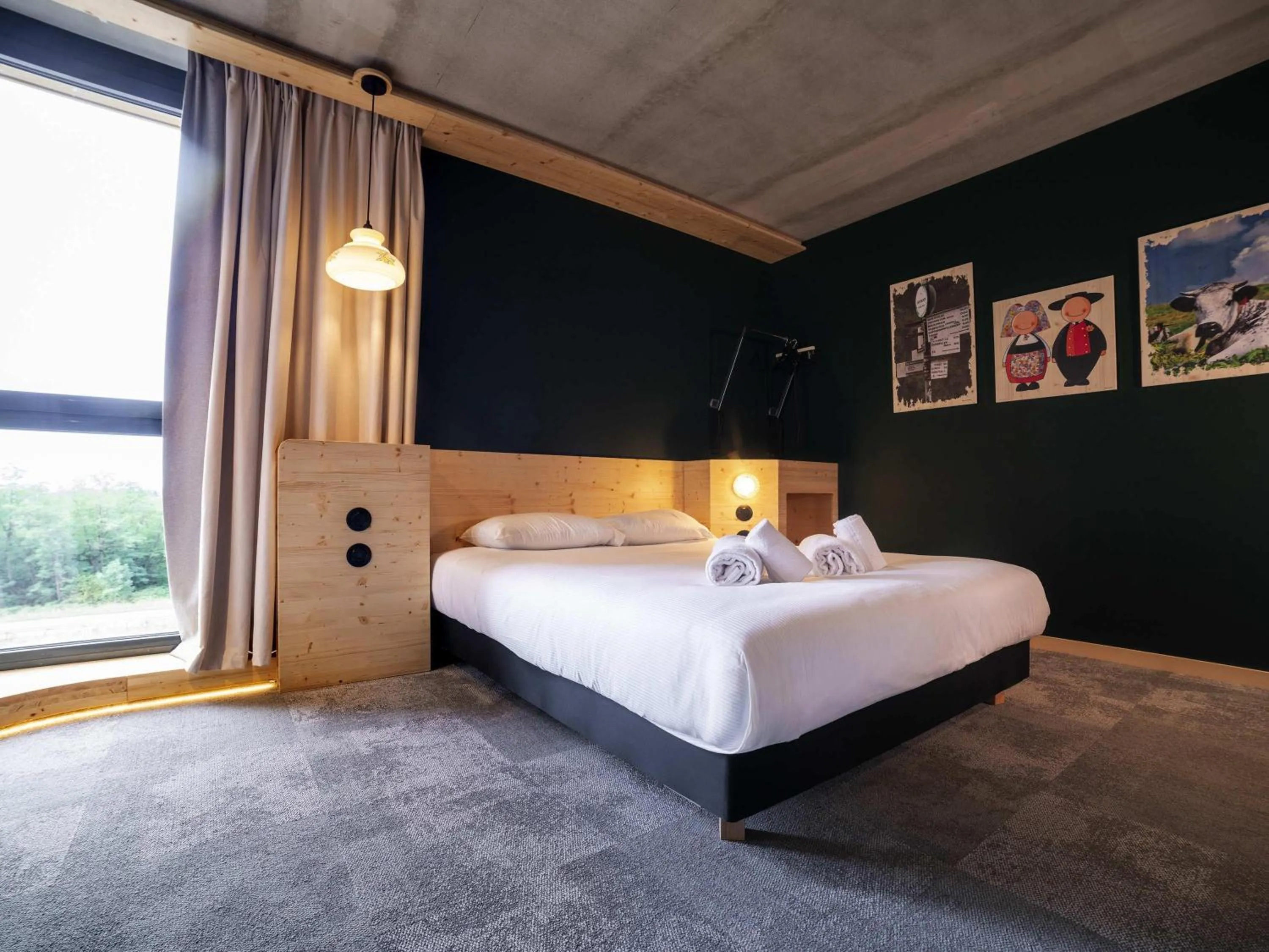 Bedroom, Bed in greet hotel Cernay Mulhouse