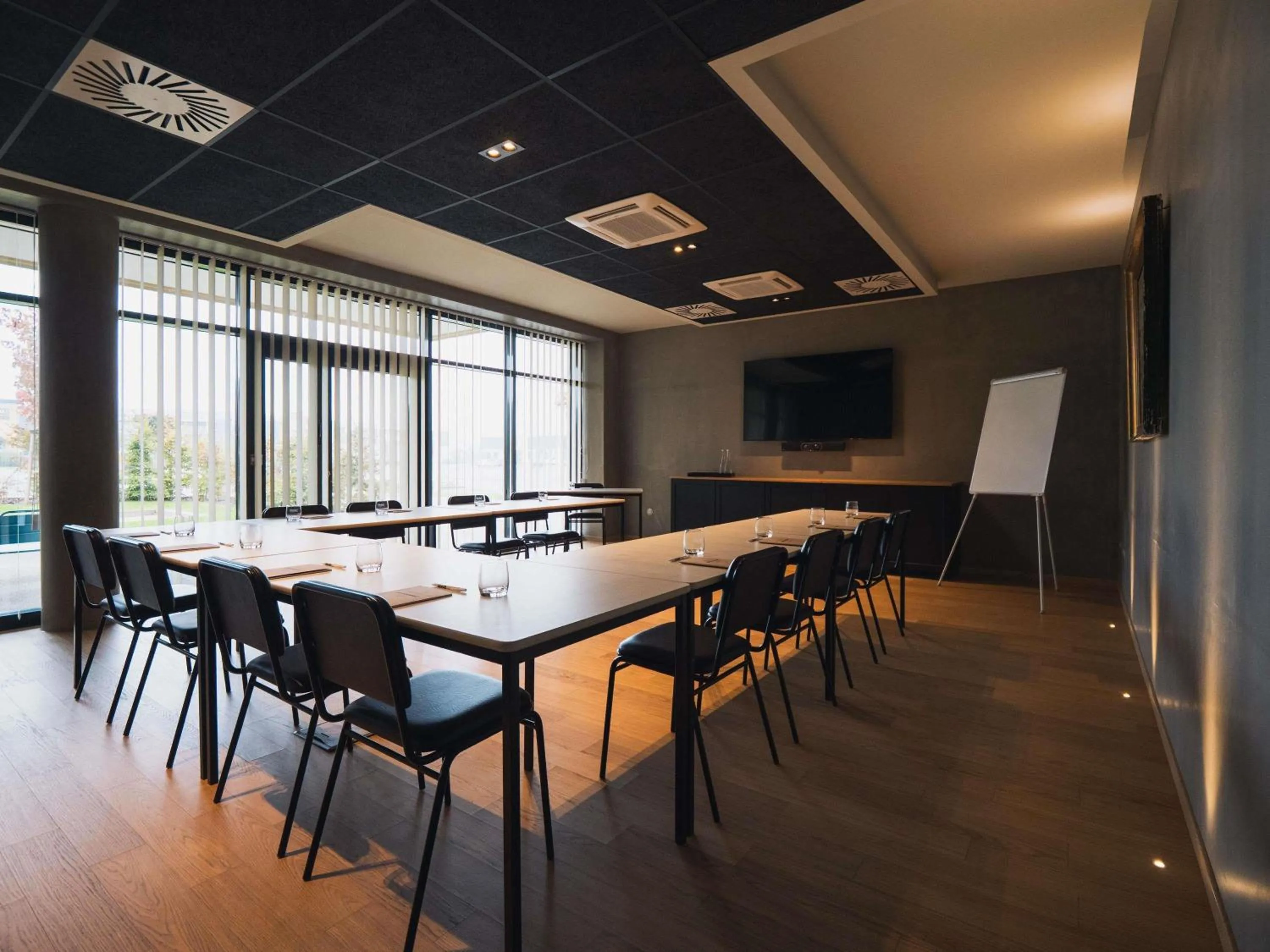 Meeting/conference room in greet hotel Cernay Mulhouse