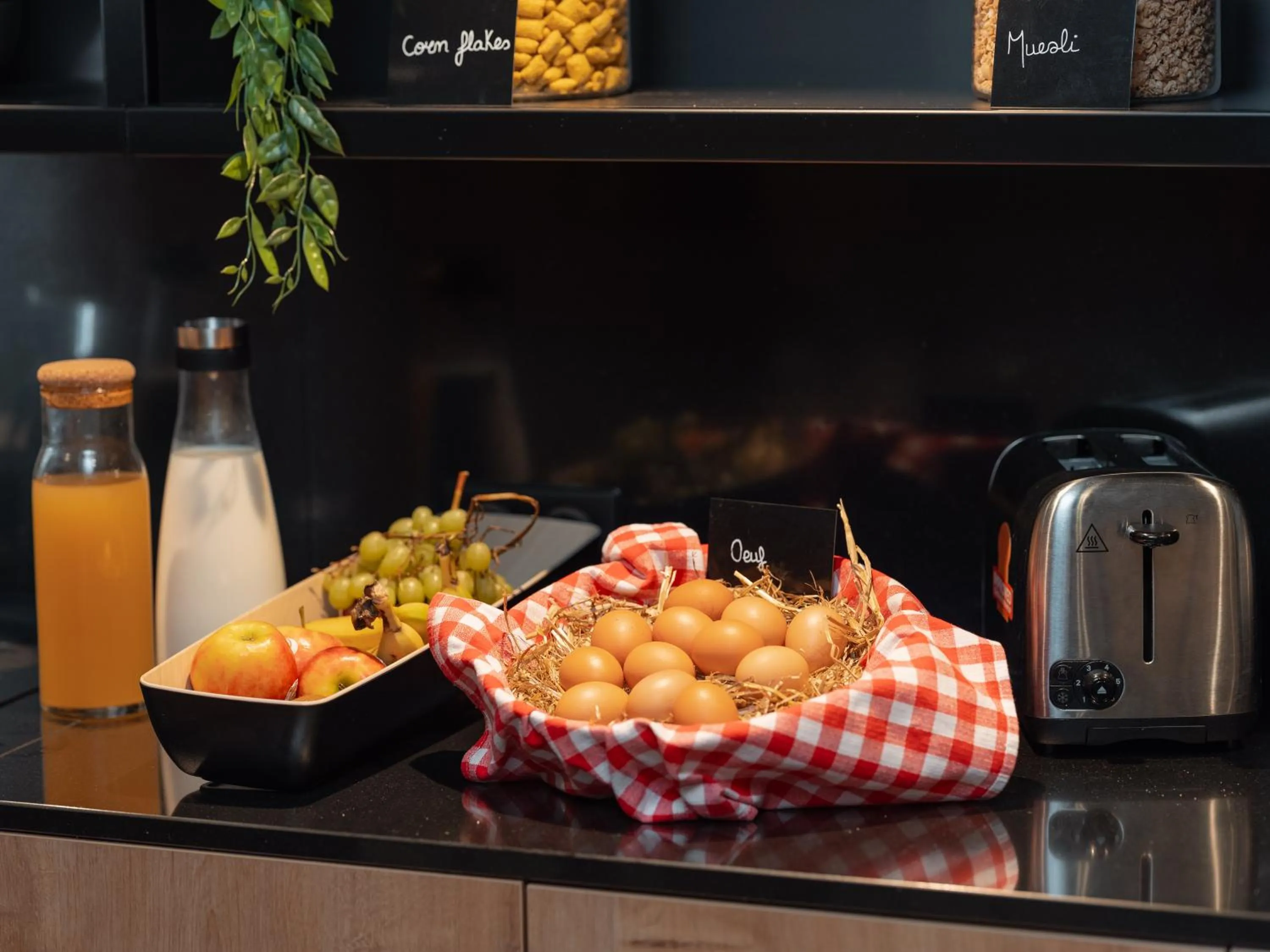 Breakfast in Novotel Paris Val de Fontenay