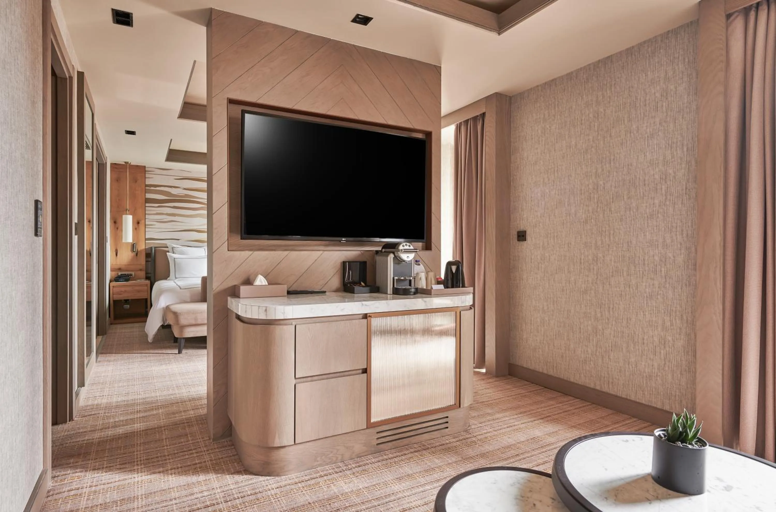 TV and multimedia in Swissotel Uludag Bursa