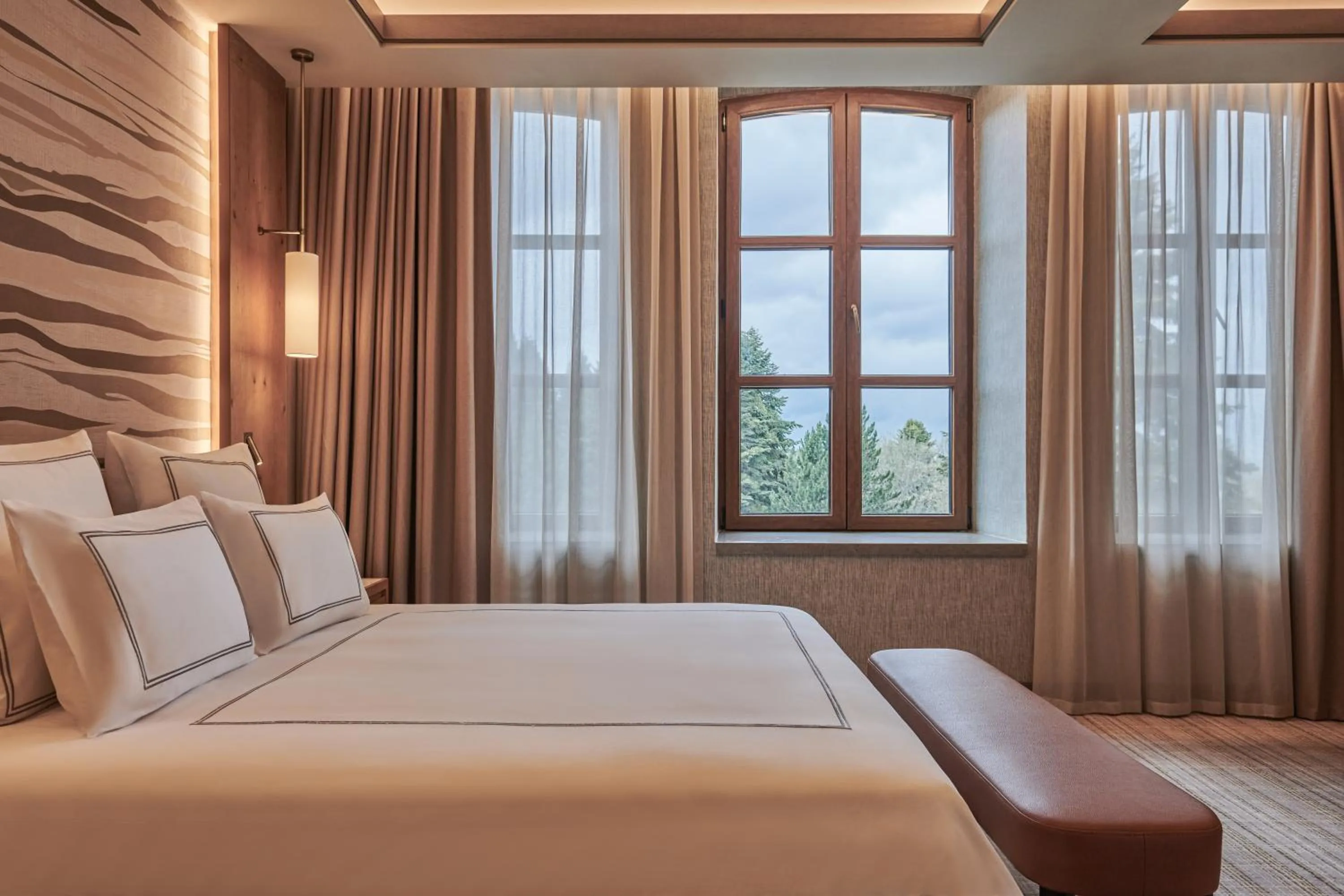 Bed in Swissotel Uludag Bursa