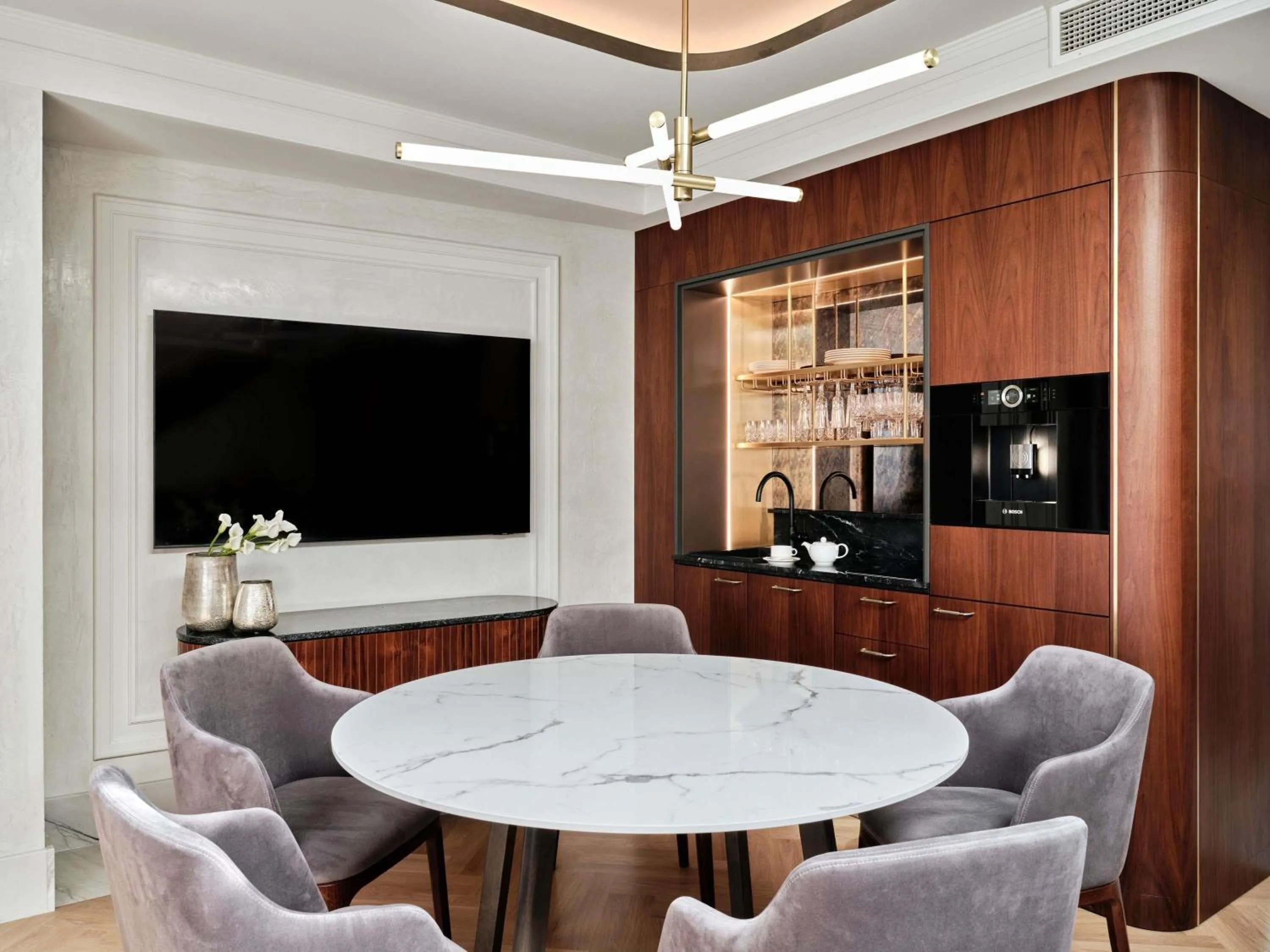 Meeting/conference room in The Crown Krakow Center - Handwritten Collection ACCOR