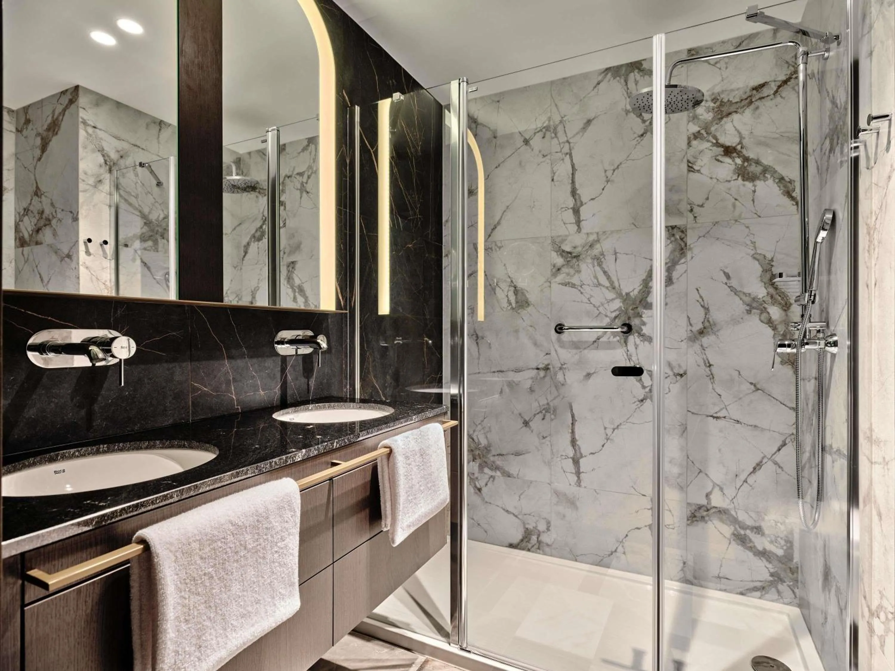 Bedroom in The Crown Krakow Center - Handwritten Collection ACCOR