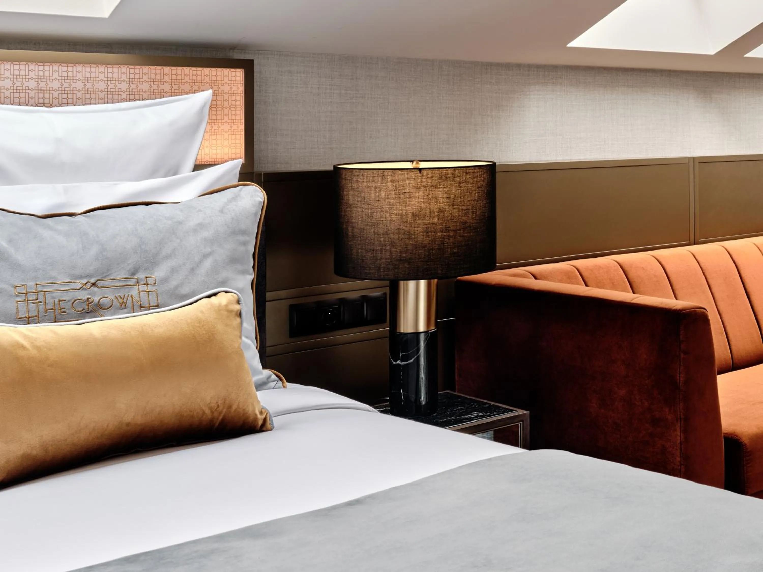 Bed in The Crown Krakow Center - Handwritten Collection ACCOR