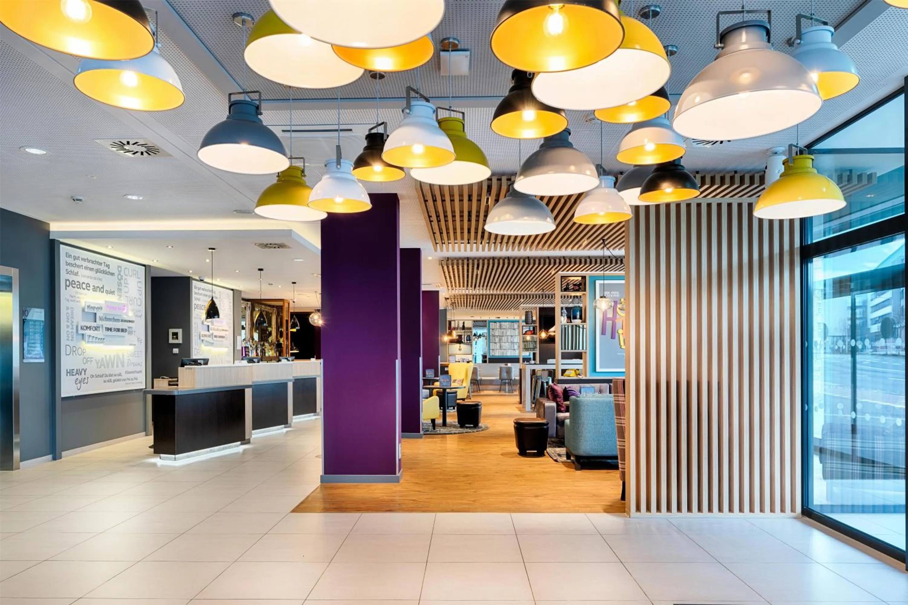 Lobby or reception in Premier Inn Leipzig City Hahnekamm