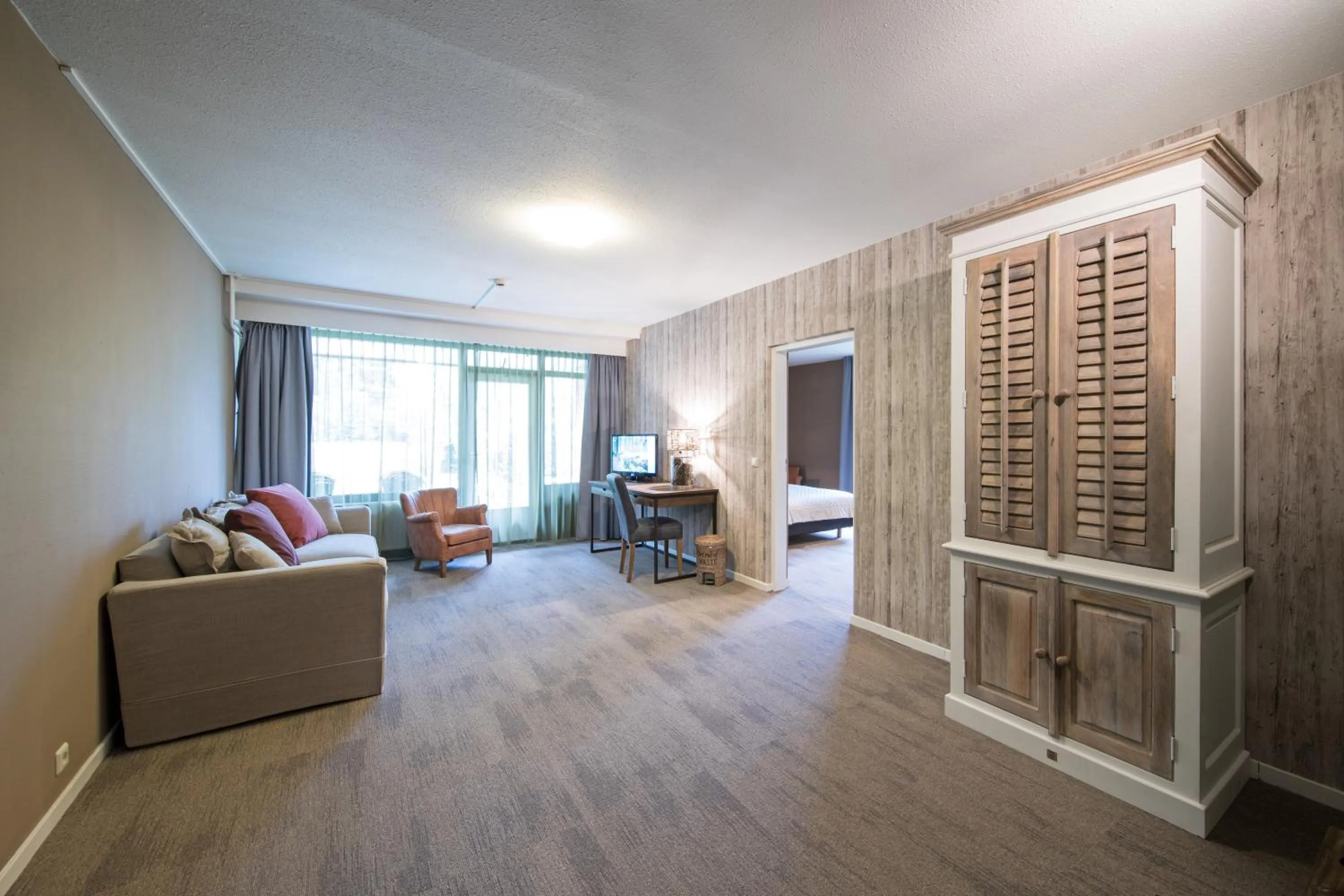 TV and multimedia in Bilderberg Hotel 't Speulderbos