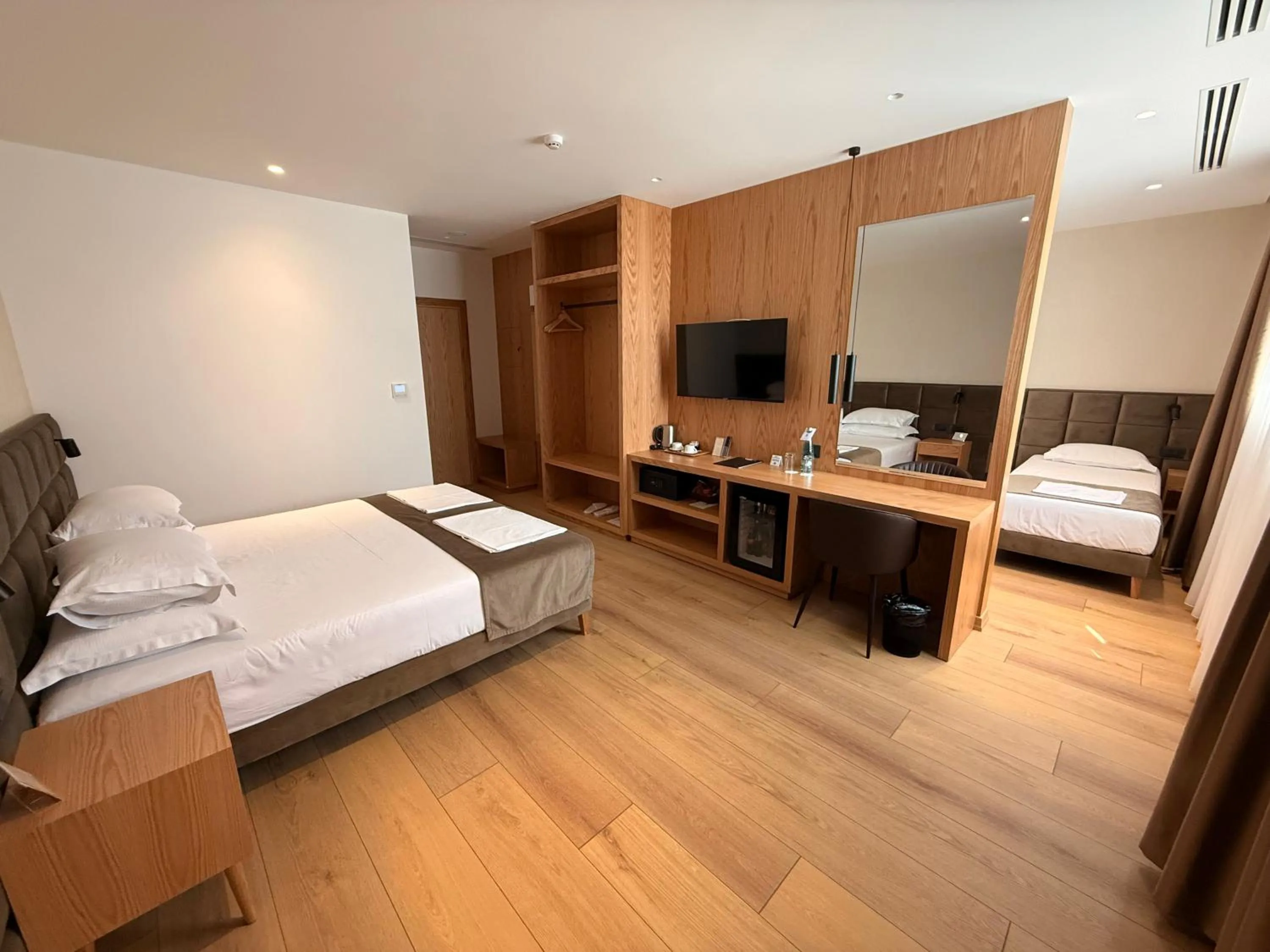 Bedroom, Bed in SIBB Hotel