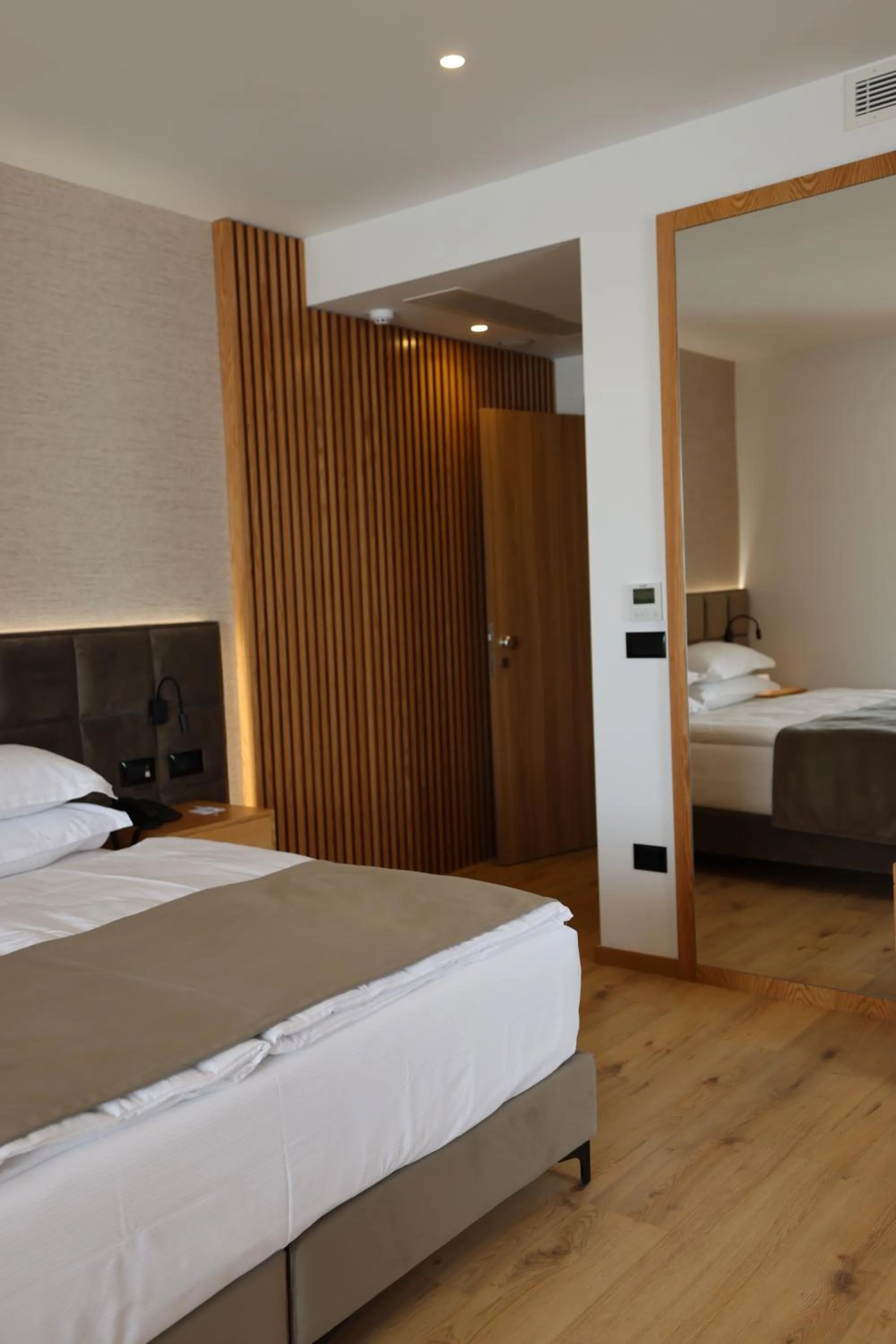 Bedroom, Bed in SIBB Hotel