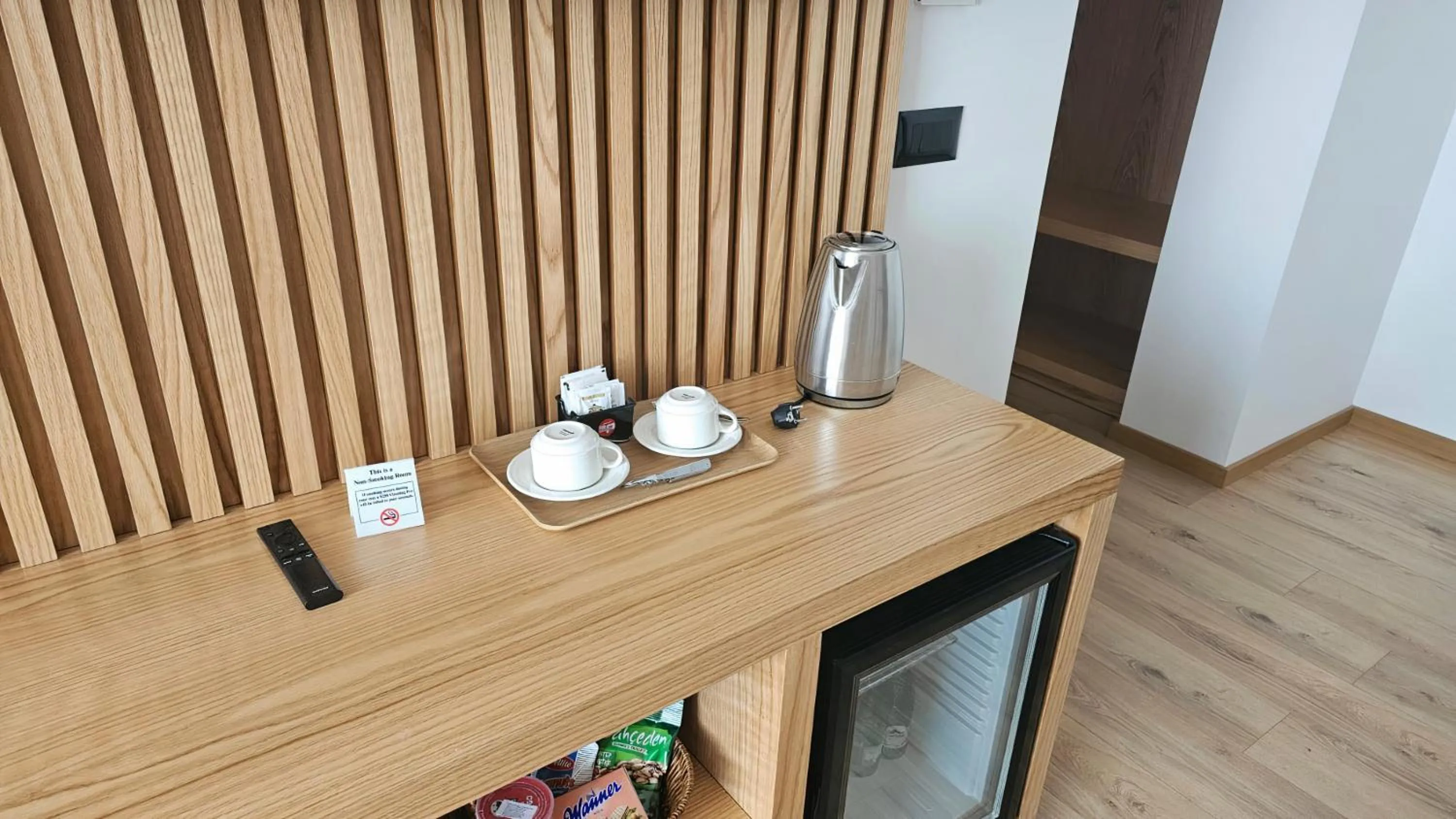 Coffee/tea facilities in SIBB Hotel