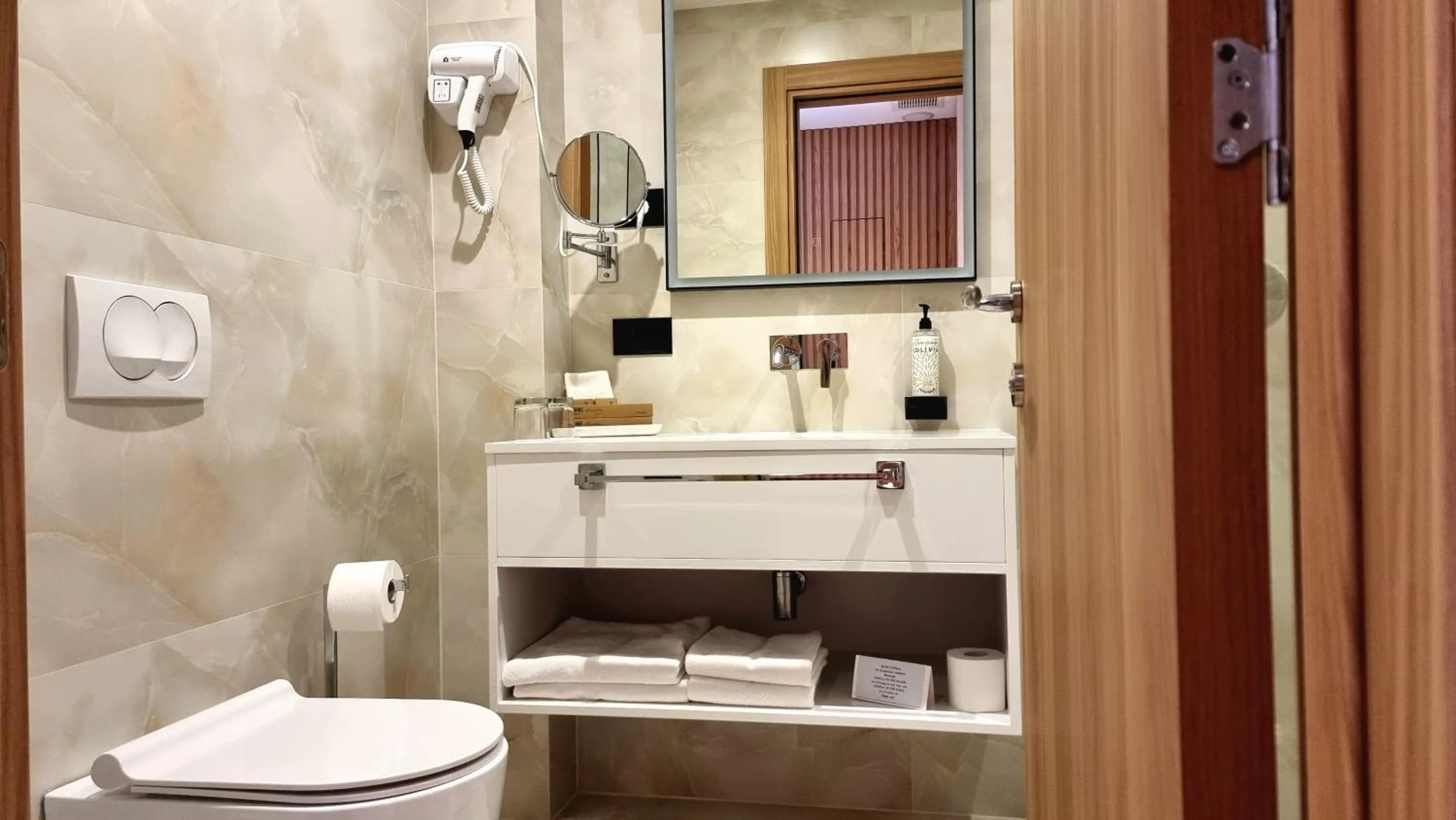 Bathroom in SIBB Hotel