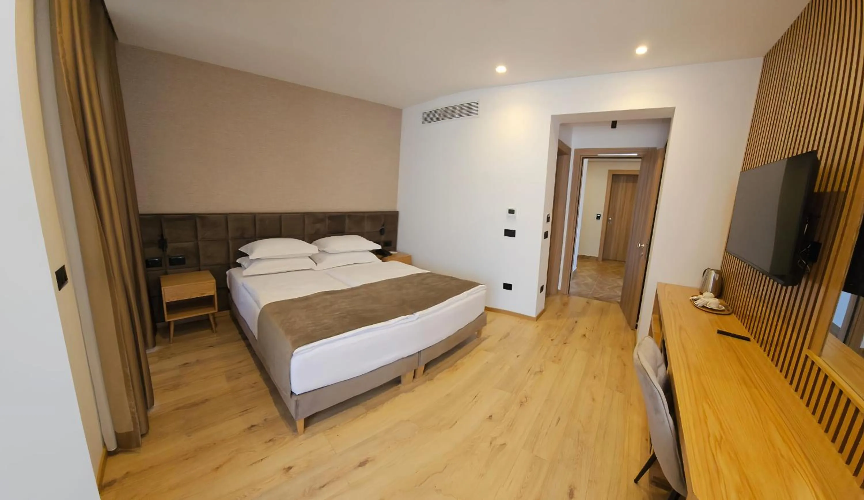 Bedroom, Bed in SIBB Hotel