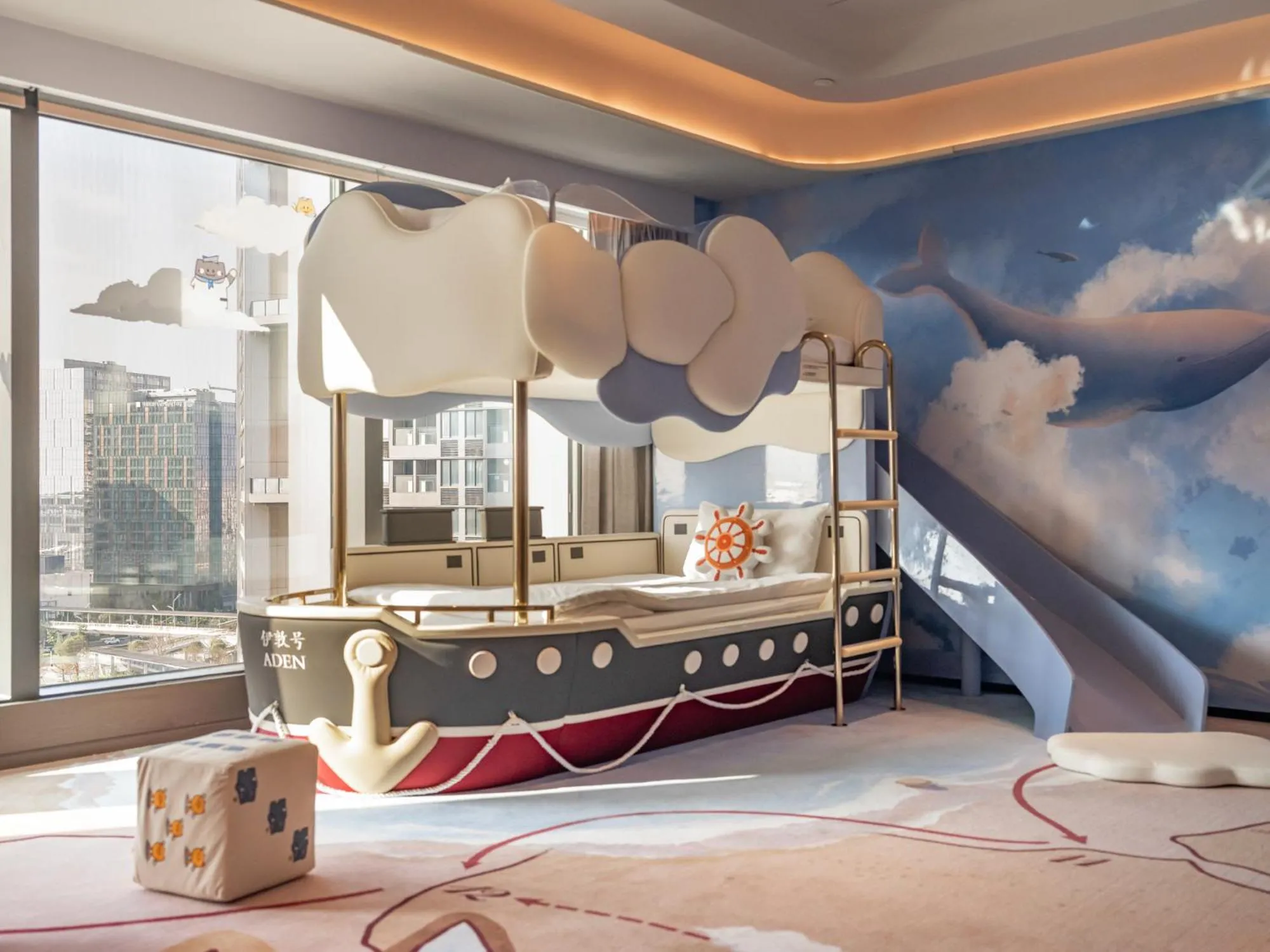 Photo of the whole room, Bed in InterContinental Shenzhen WECC by IHG