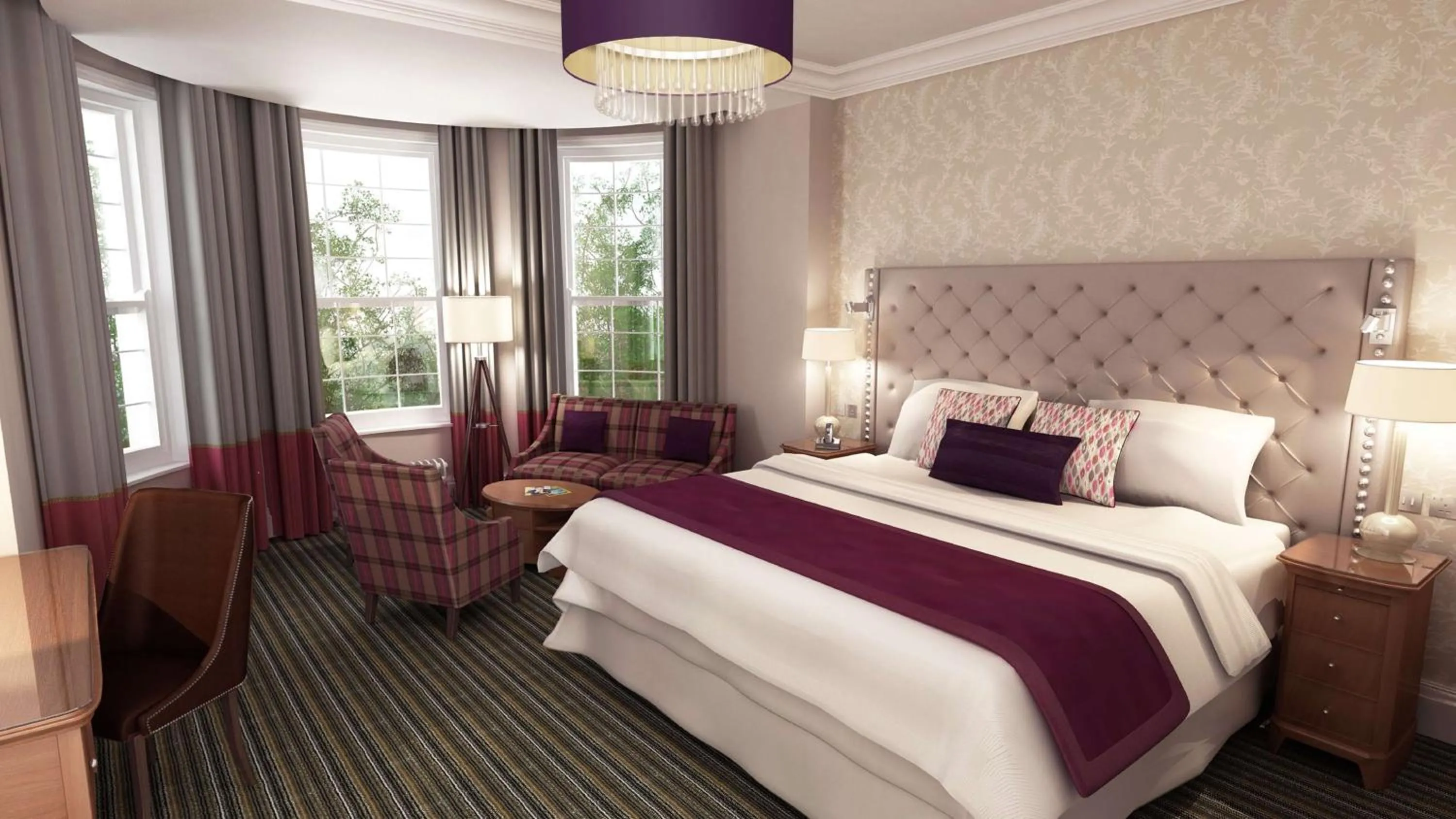 Bed in DoubleTree by Hilton Cheltenham-Cotswolds