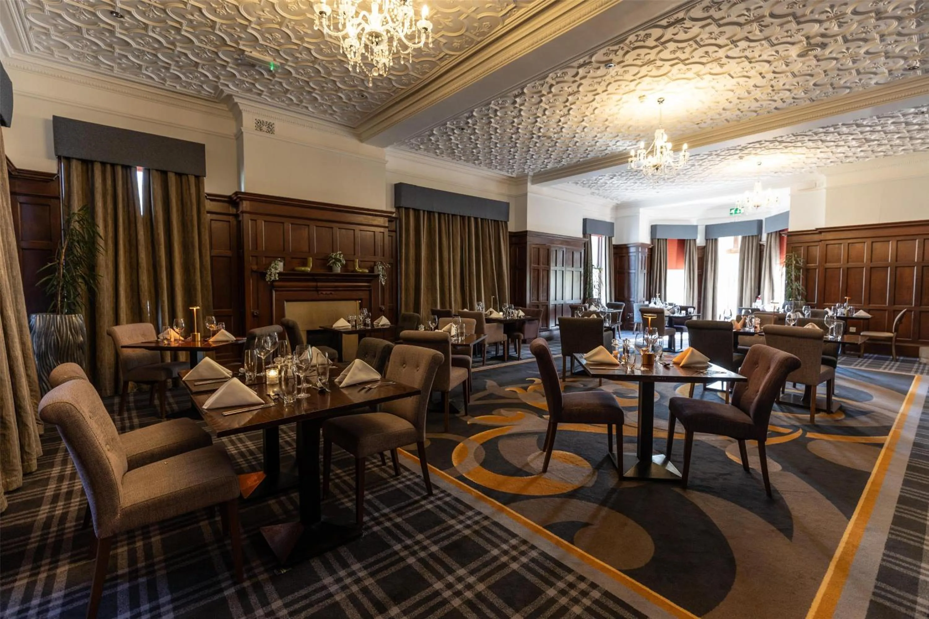 Restaurant/places to eat in DoubleTree by Hilton Cheltenham-Cotswolds