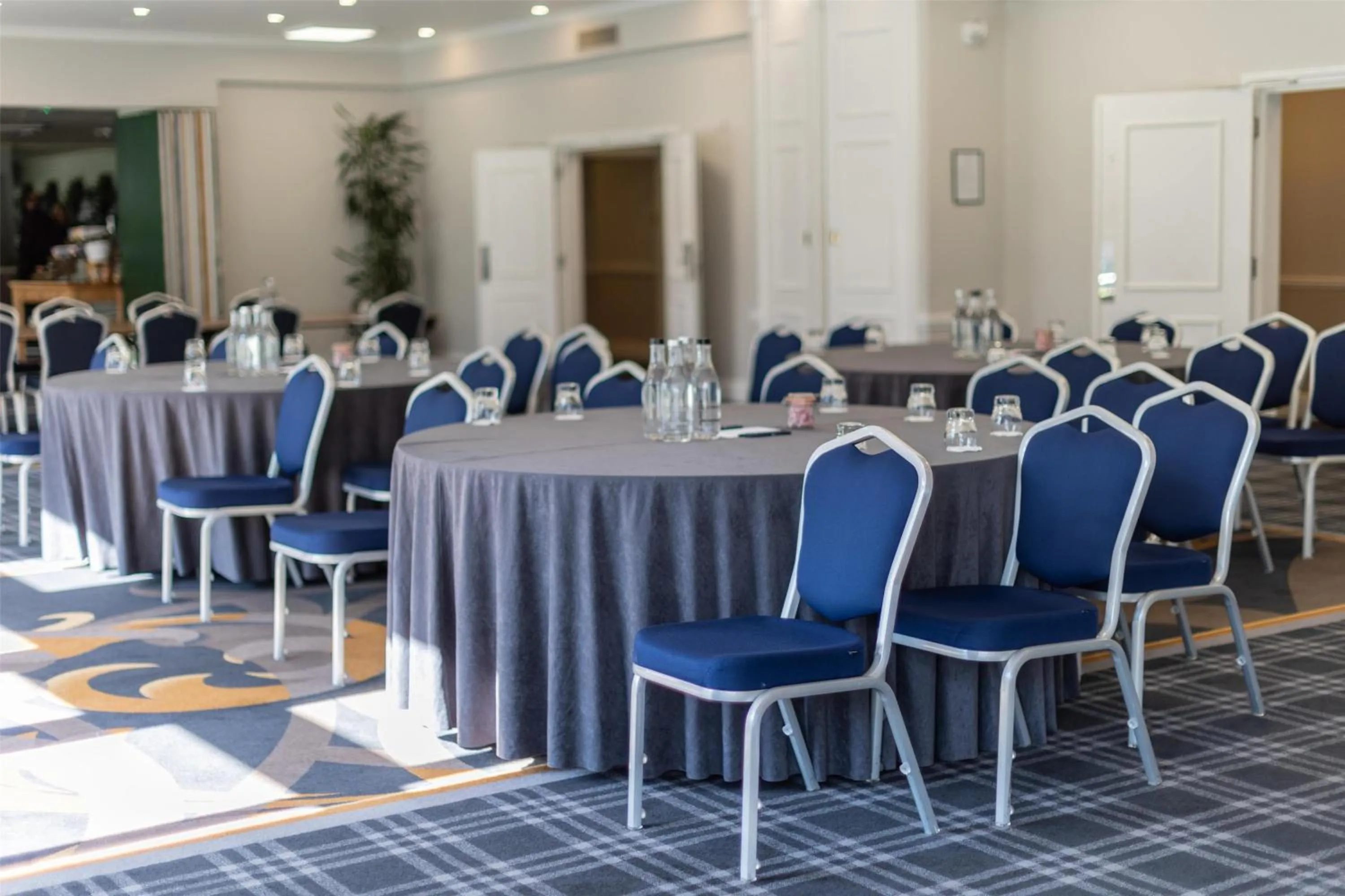 Meeting/conference room in DoubleTree by Hilton Cheltenham-Cotswolds
