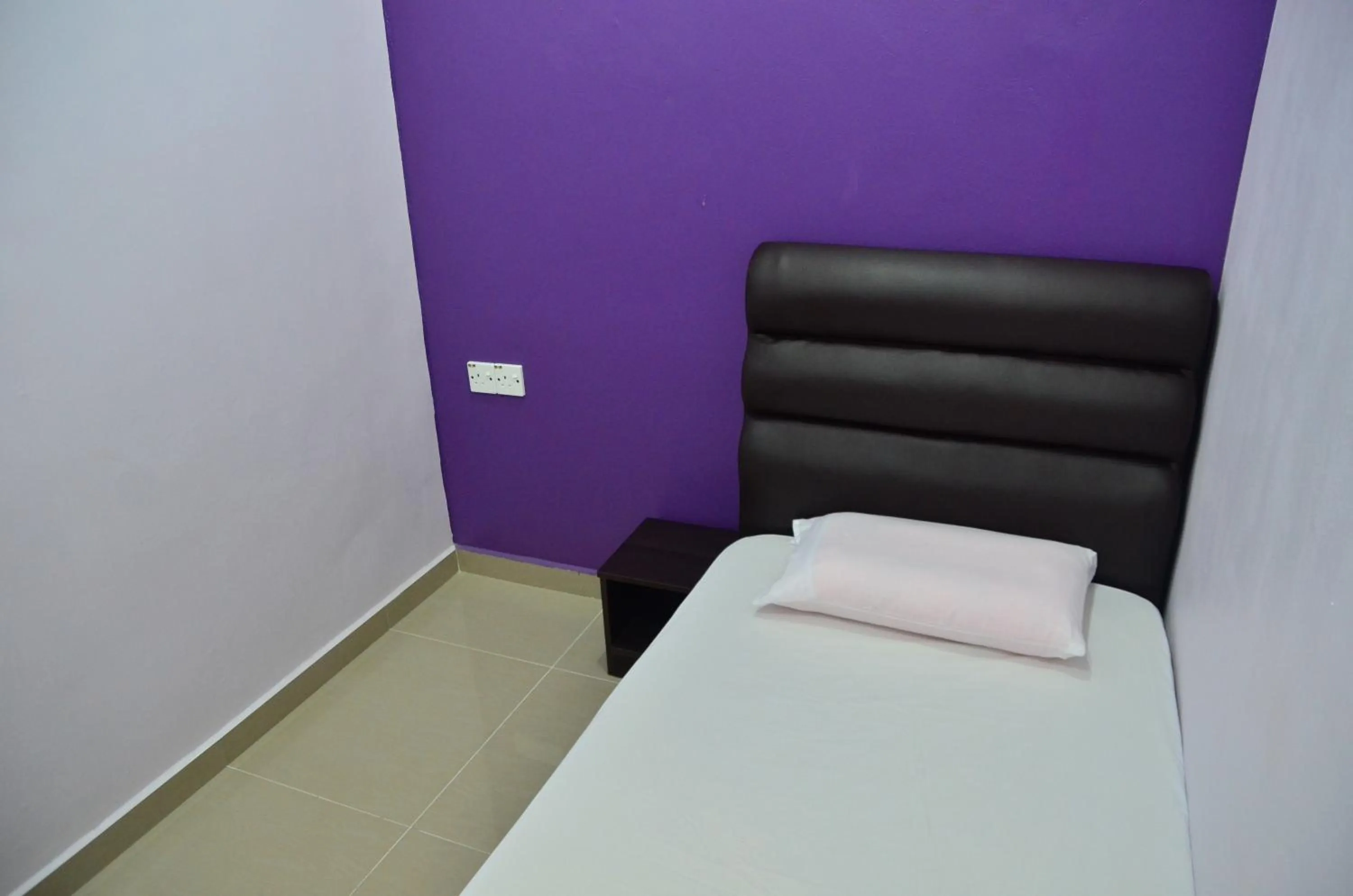 Bed in Deena Hotel Bajet