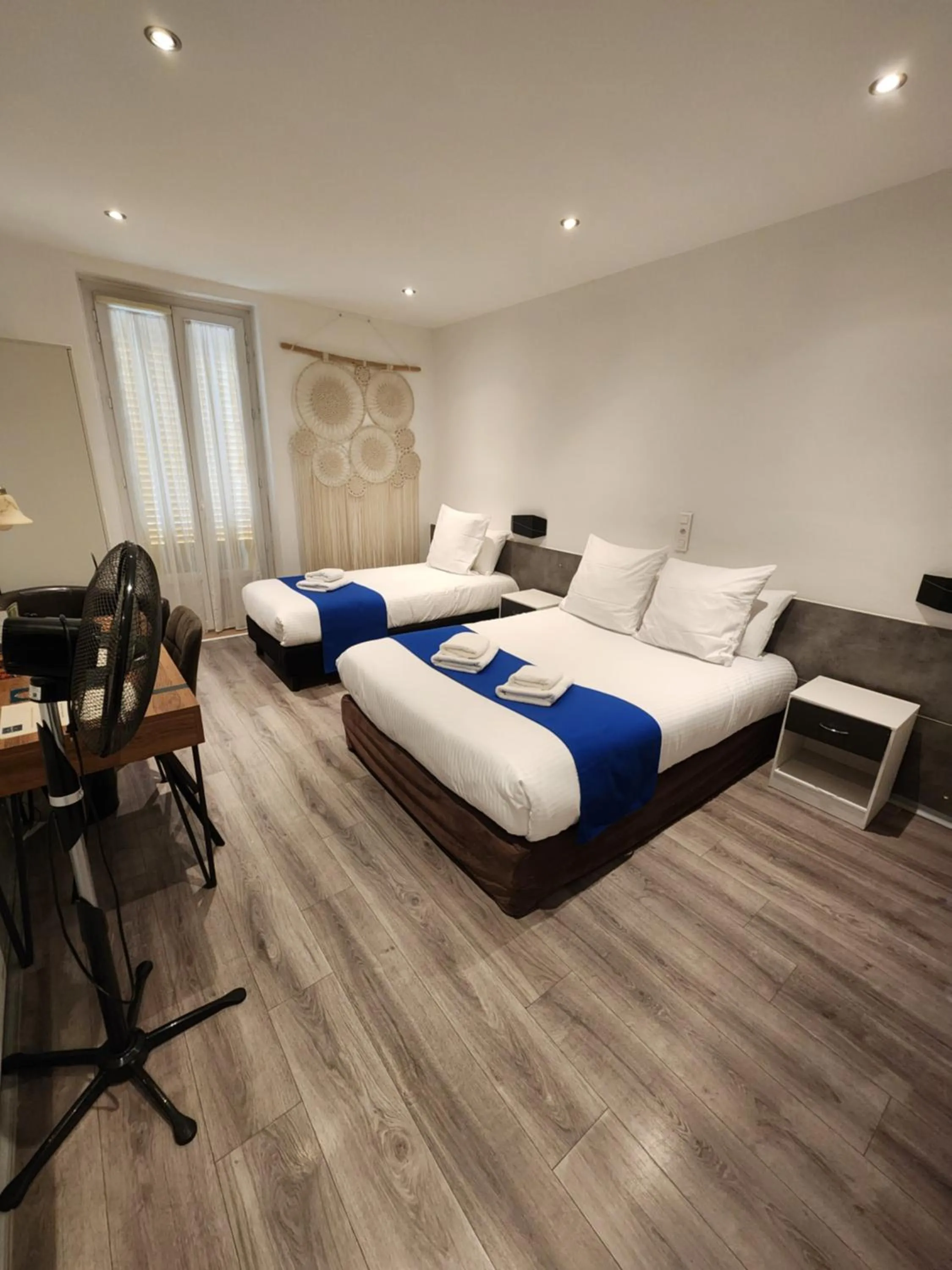 Bedroom, Bed in Logis Hôtel Belle Etoile Vichy