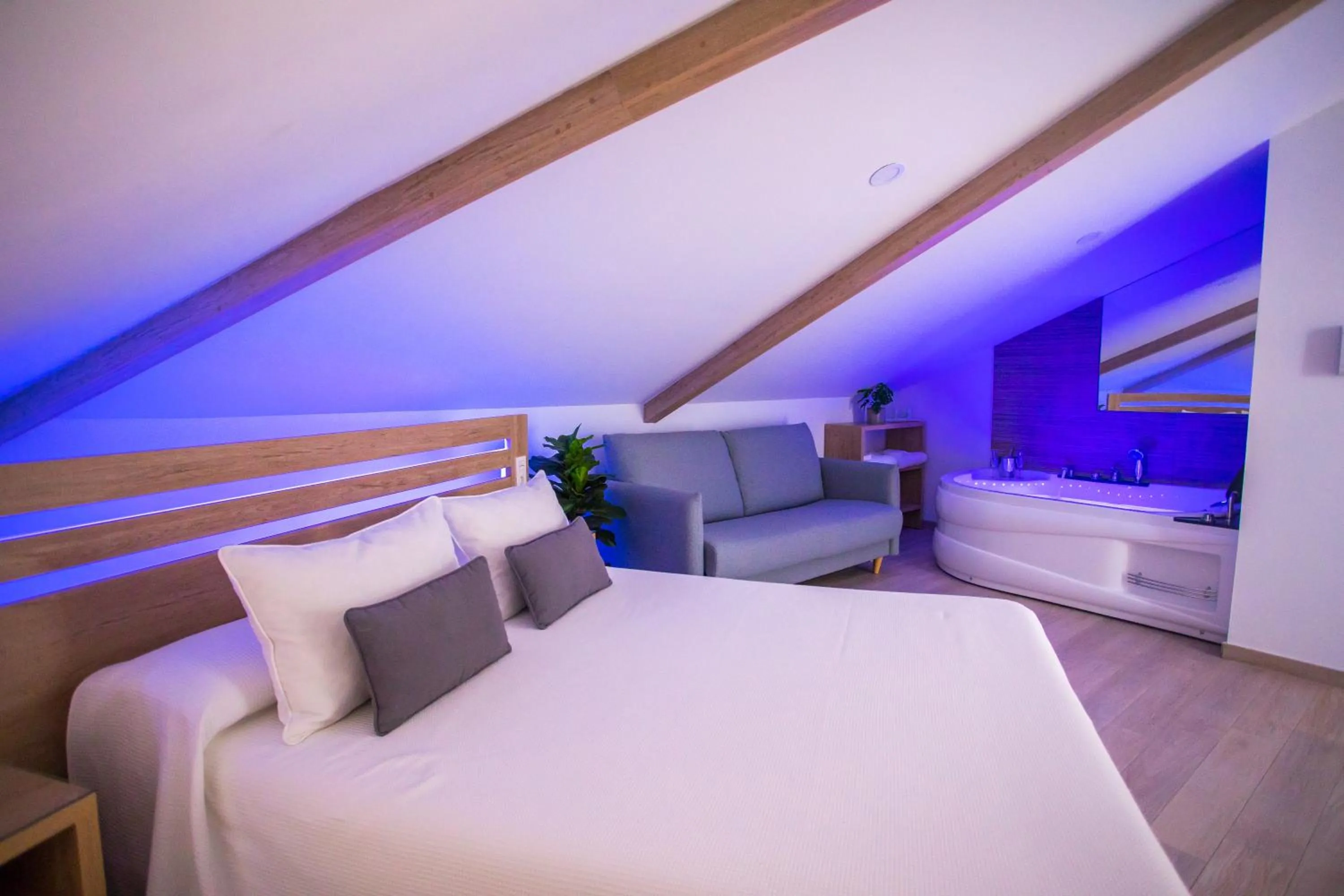 Photo of the whole room, Bed in Apartahotel Énfasis-Group