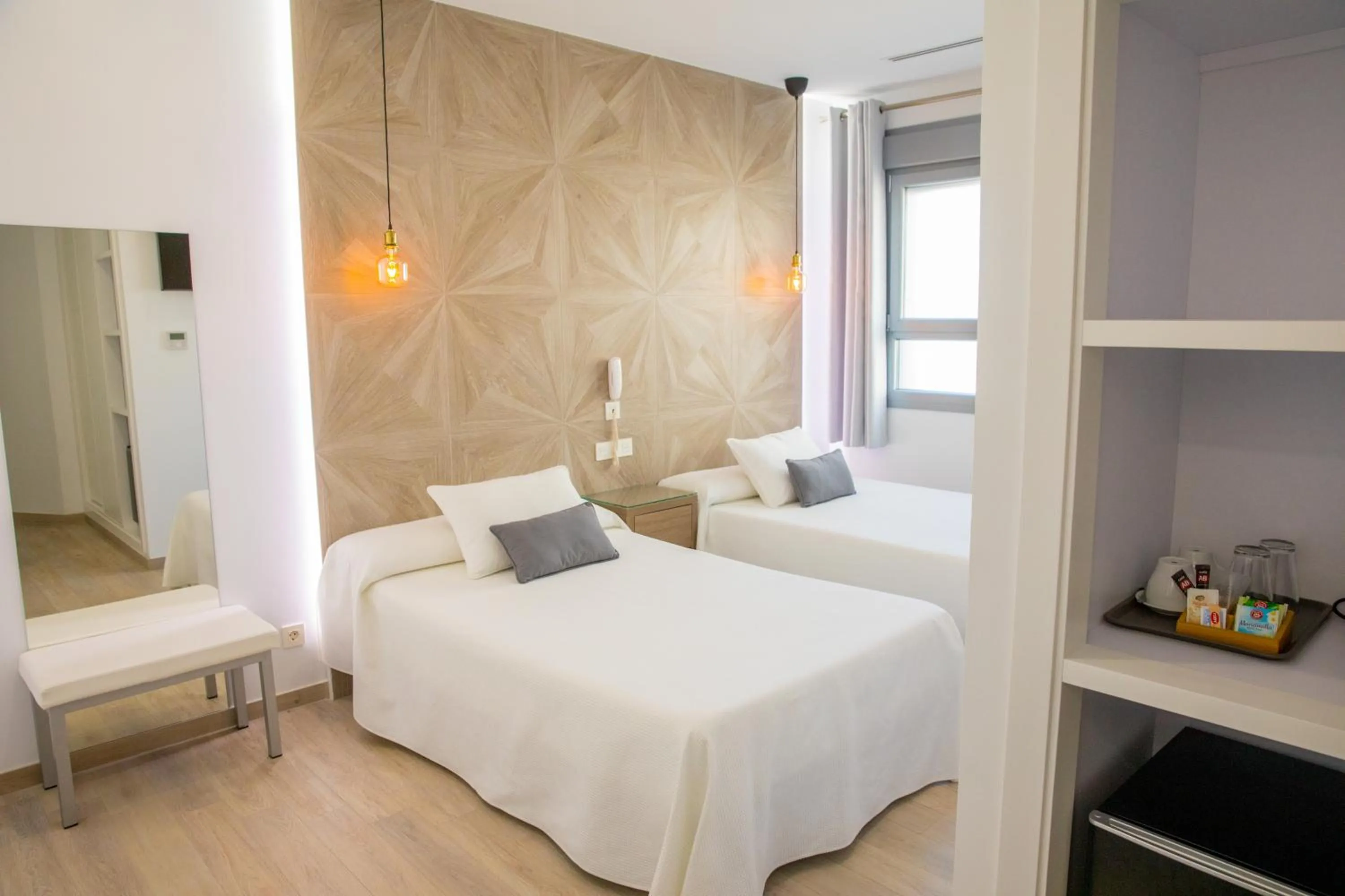 Photo of the whole room, Bed in Apartahotel Énfasis-Group