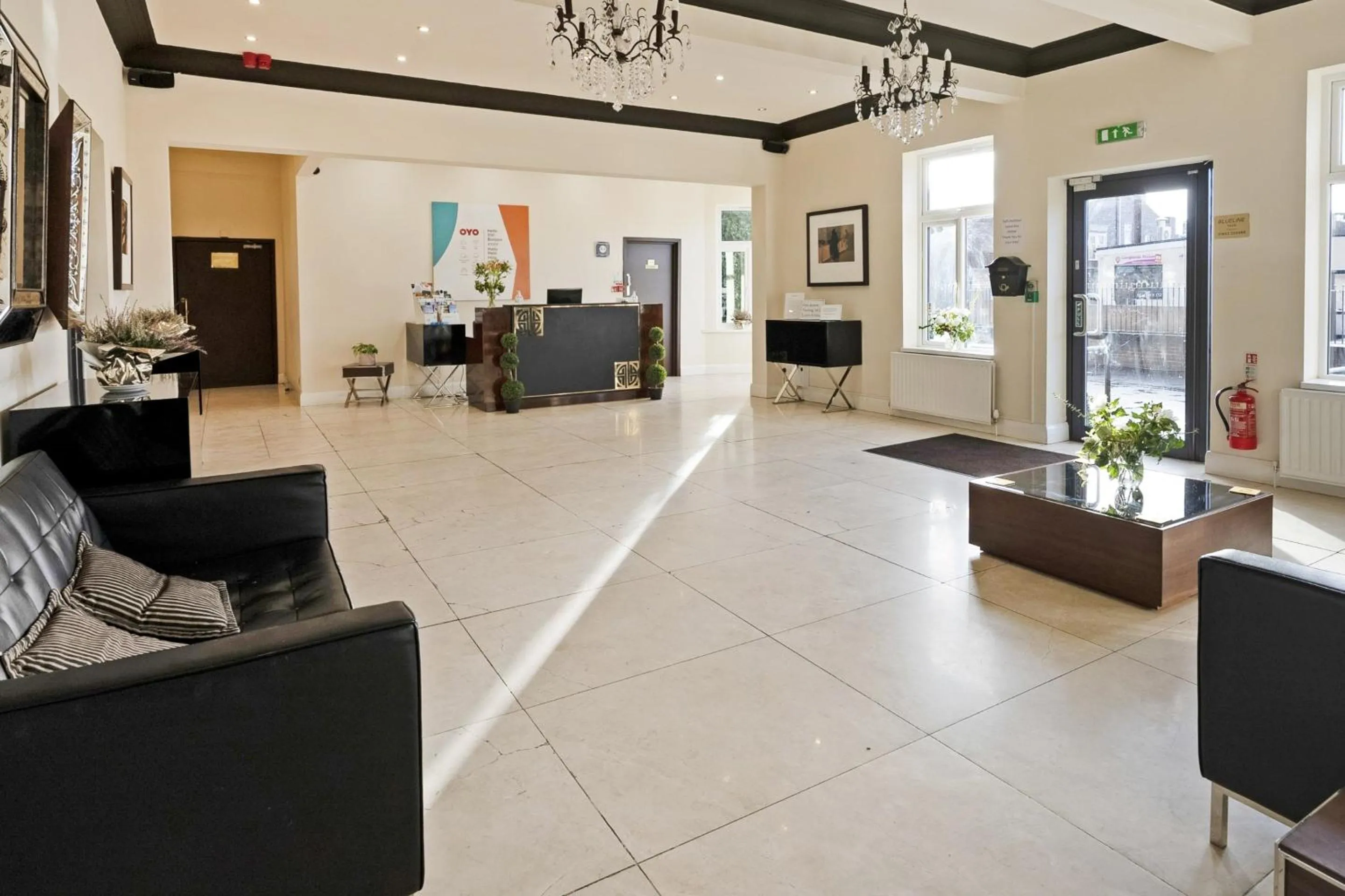 Lobby or reception in OYO The Baltimore Hotel