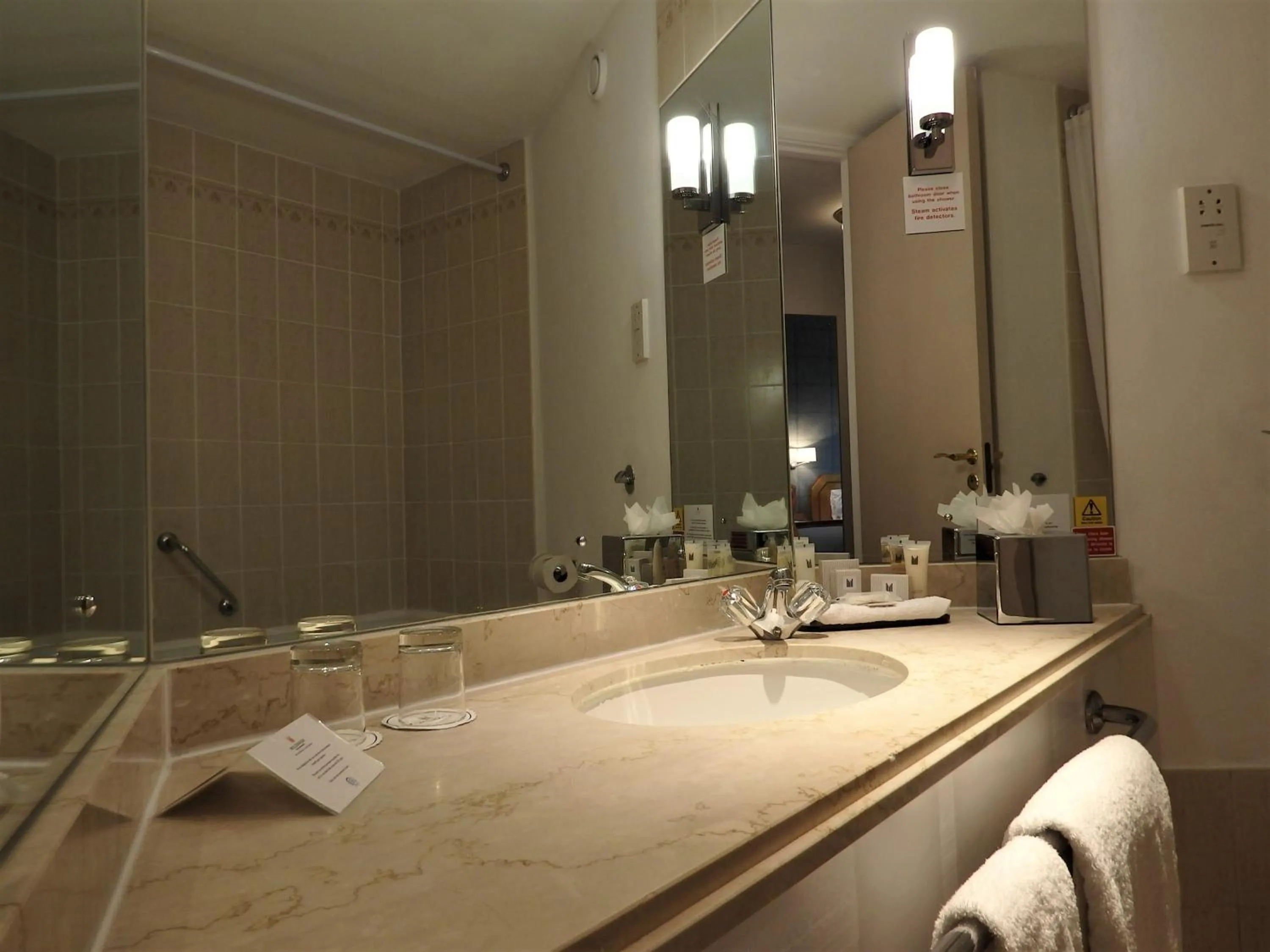 Bathroom in Copthorne Hotel Plymouth